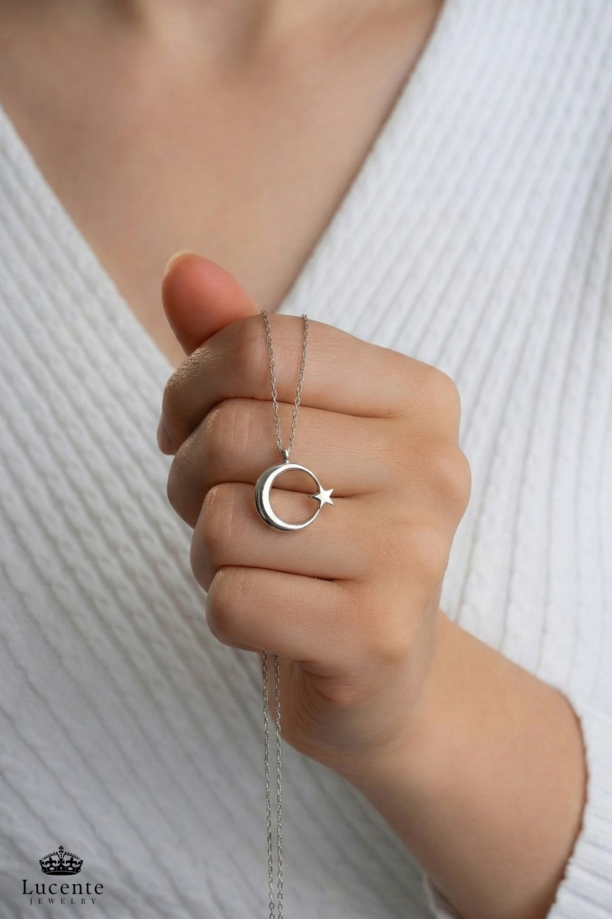 Lucente Jewellery Işıklı Hediye Kutulu Ay Yıldızlı 925 Ayar Luxury Serisi Türk Bayrağı Ayyıldızlı Özel Minimal Tasarım Gümüş Özel Gün Hediyesi 45 Cm Zincirli Küpe Hediyeli Hilal Ay ve Yıldız Kadın Kolye görsel 7
