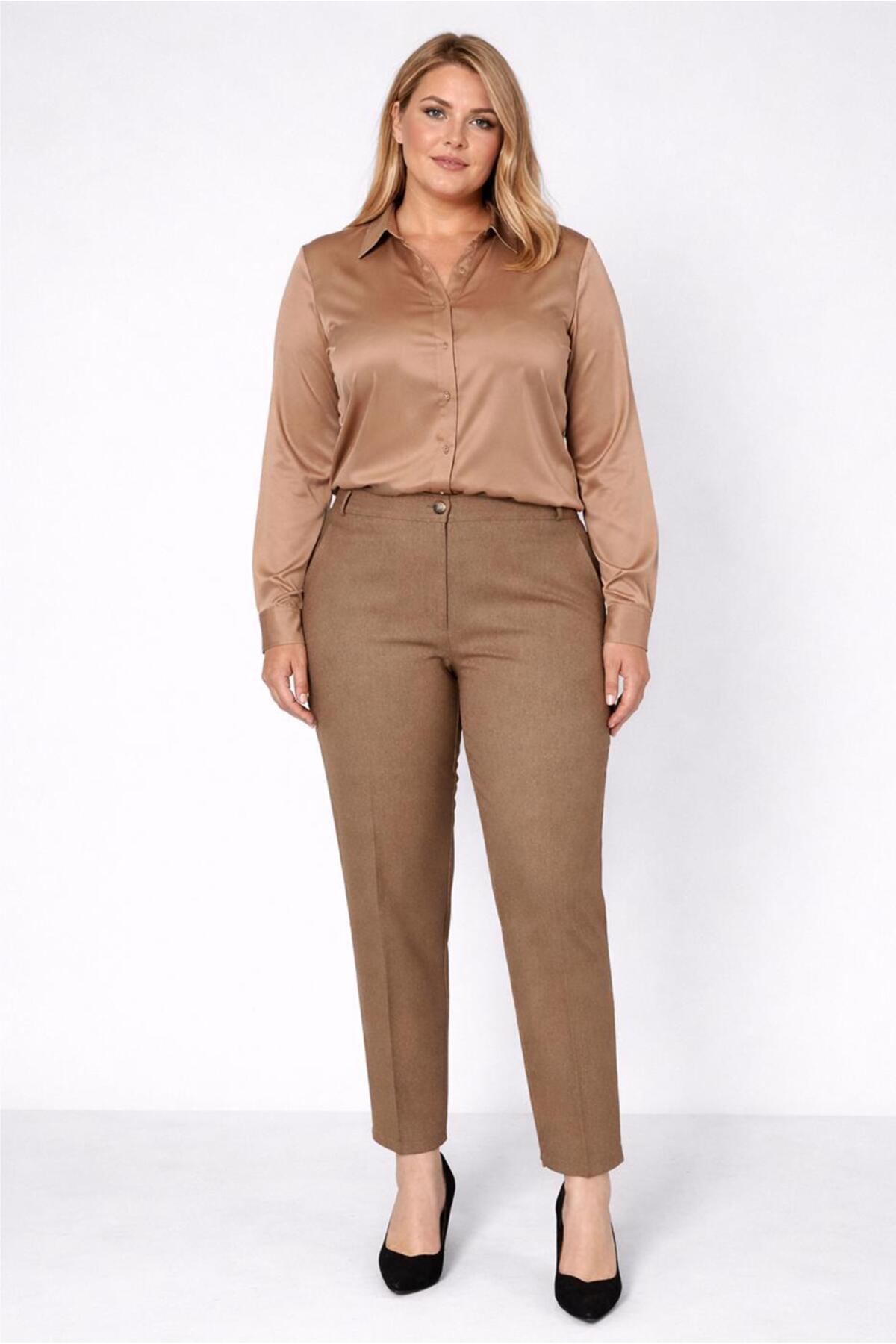 STRAIGHT CUT CLASSIC PANTS 70478