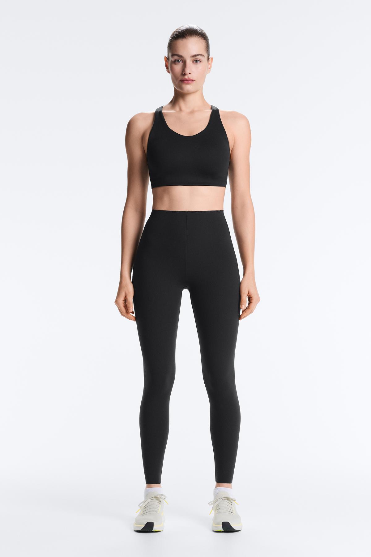 Oysho  Compressive Core Control Bilek Hizasında Tayt - Görsel 3