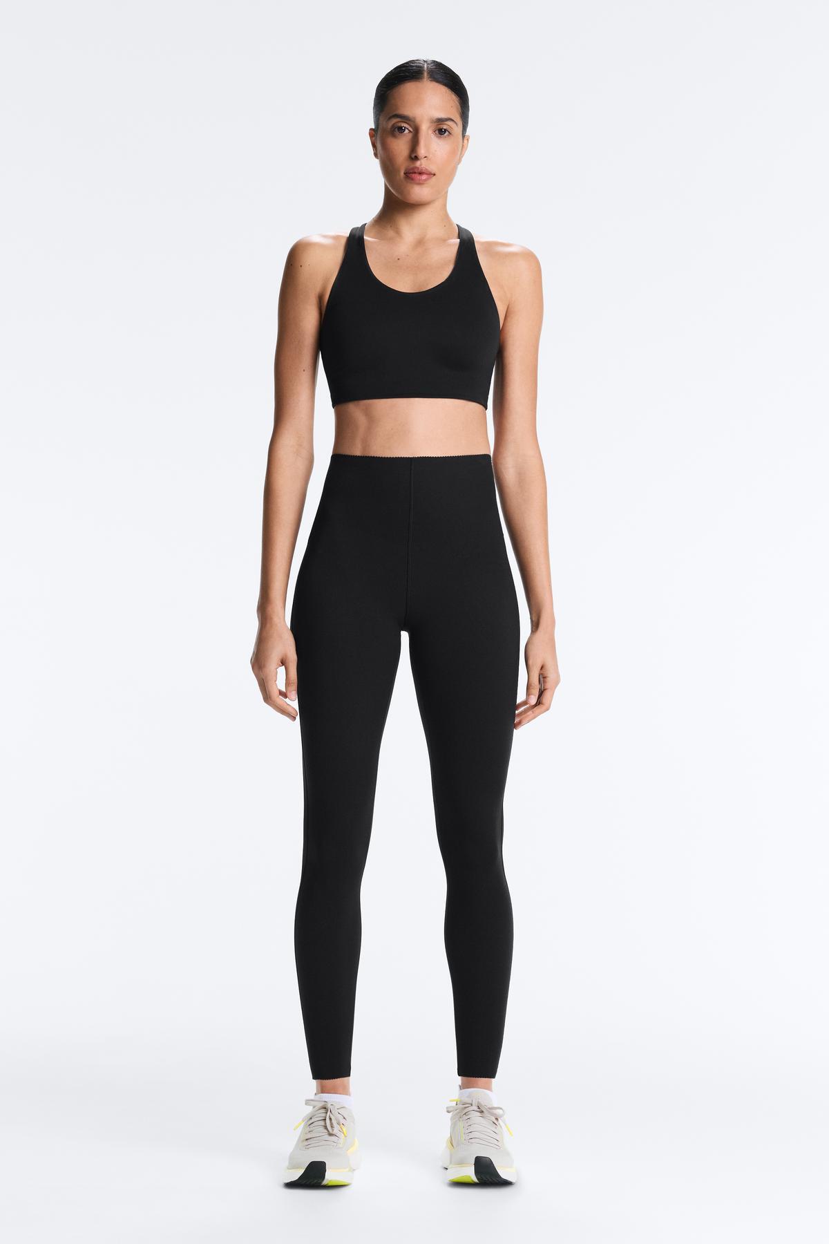 Oysho  65 cm extra compressive core control bilek hizasında tayt - Görsel 3