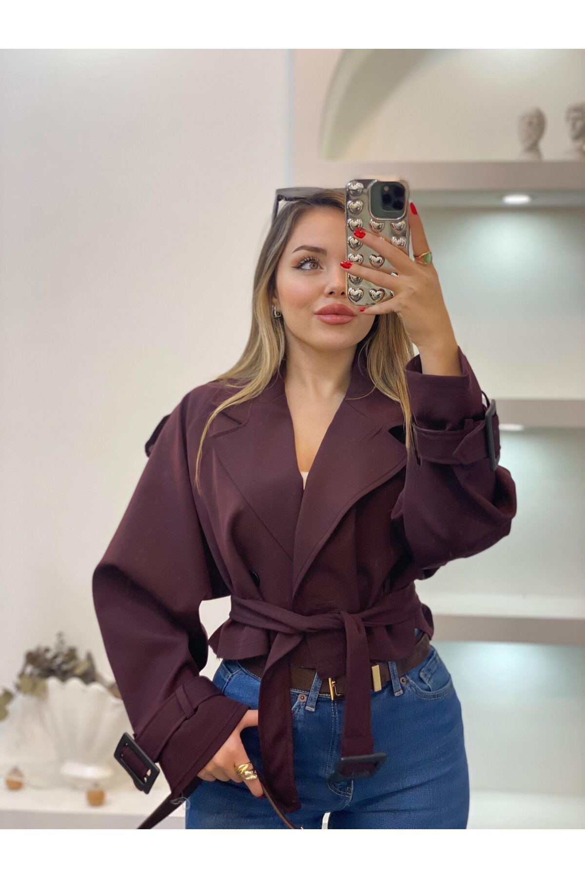 Lady Pixie Kadın Kemer Detaylı Dikişsiz Kısa Trençkot görsel 3