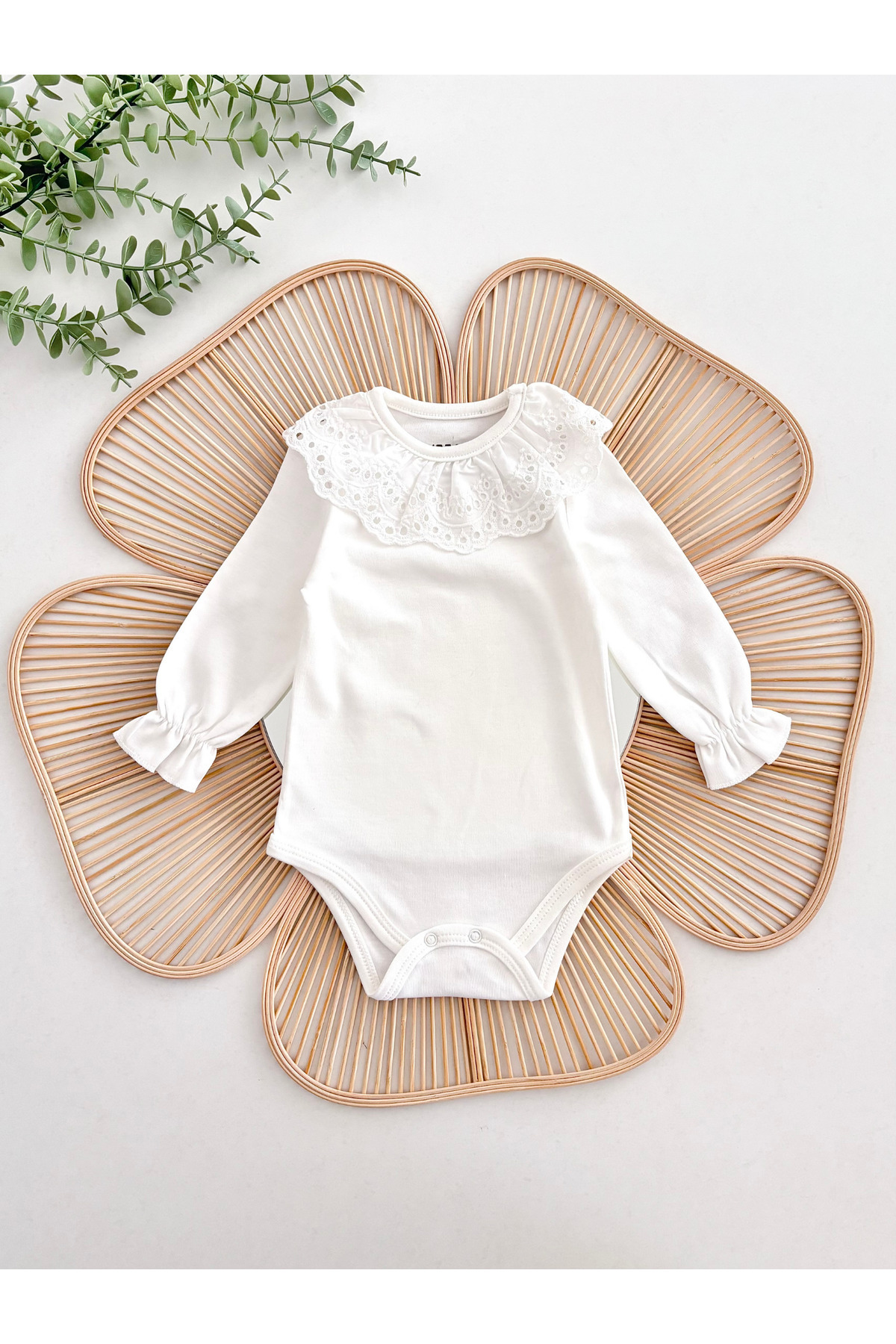 Jammybaby Luana Jile Elbise Fiyonklu %100 Pamuk Dantelli Çıtçıtlı Body Doğumgünü Özelgün Kız Bebek Şık Takım fotoğrafı 2 (önizleme)