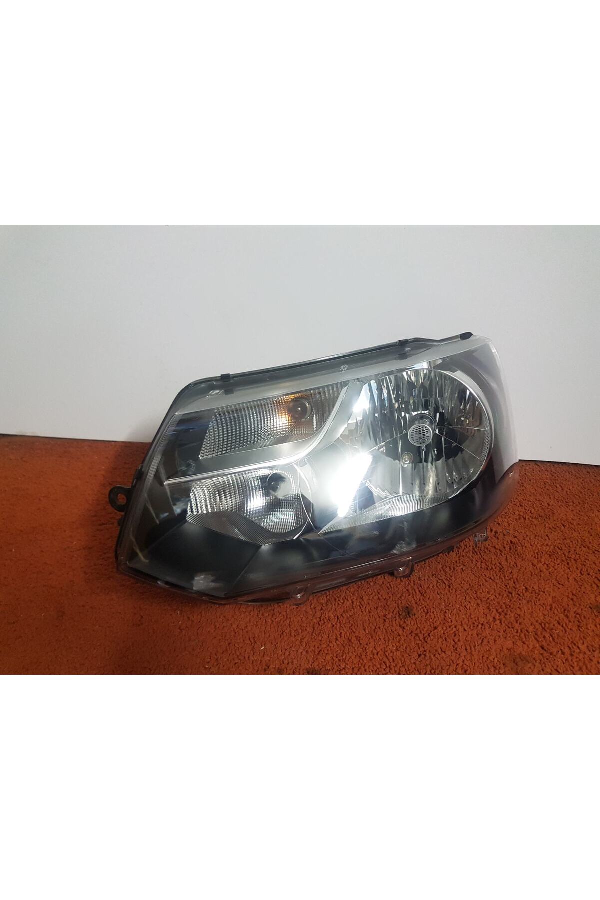 FEMEX Volkswagen Caravelle T5 Makyajlı 2009-2015 KISA UZUN FAR LED