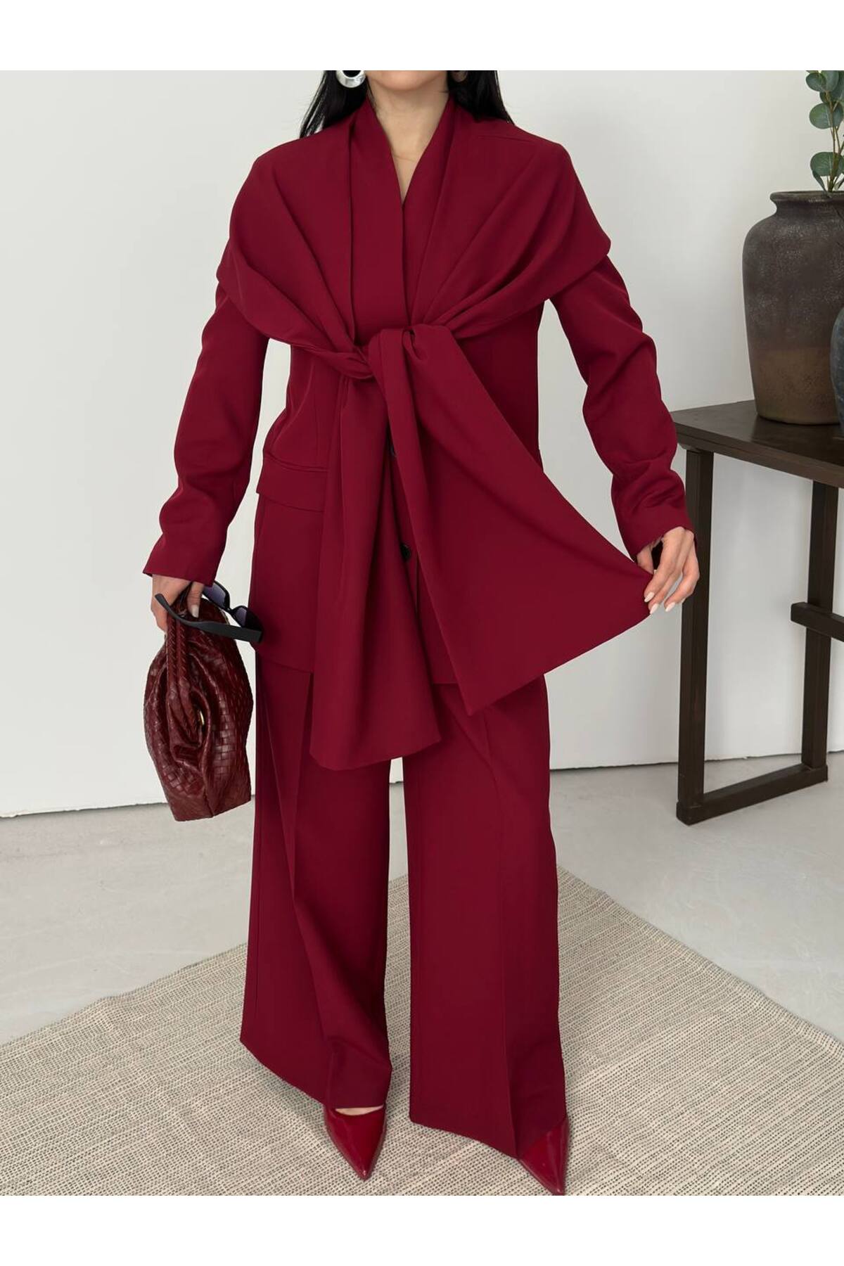 Damen Cape-Detail-Kostüm Bordeaux - Görsel 5