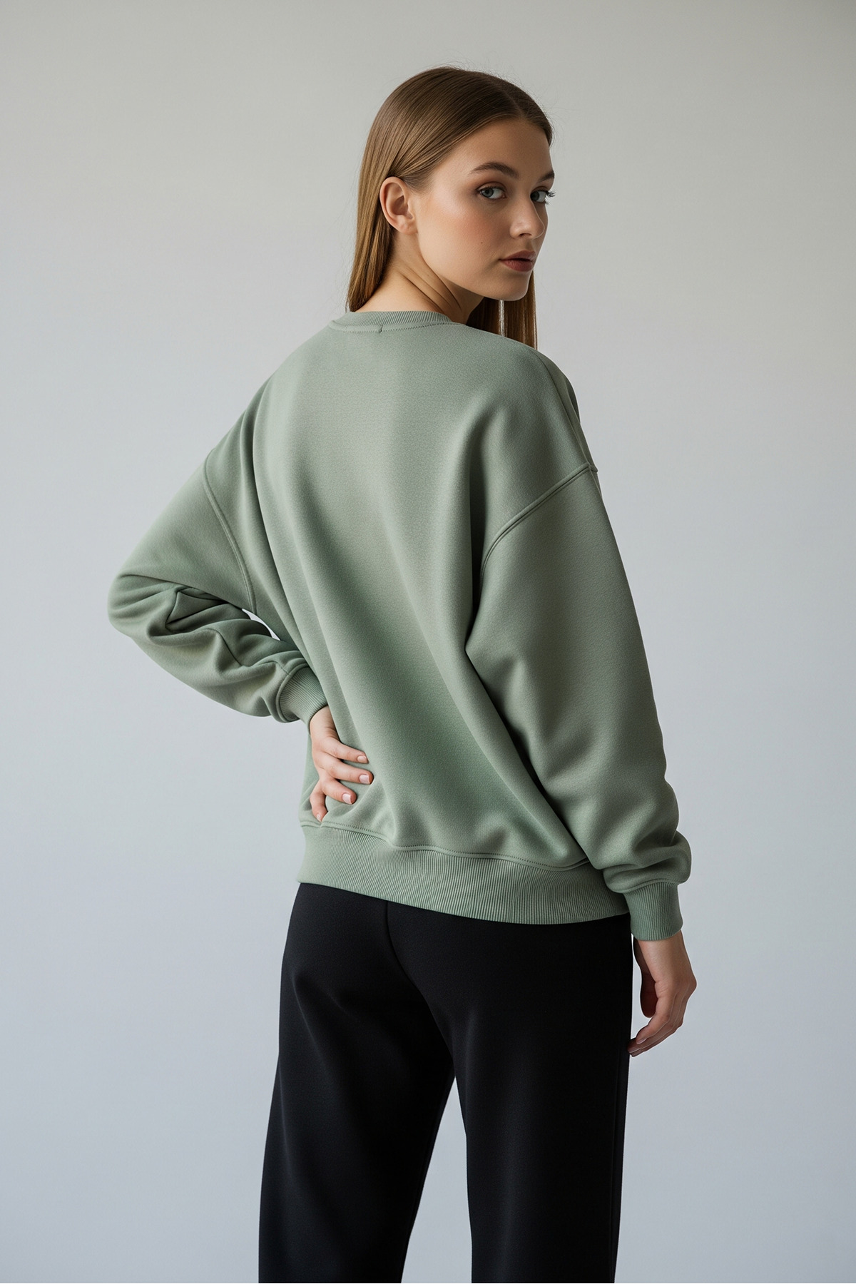 MAXIMILLIAN  Unisex Oversize Bisiklet Yaka Pamuklu Basic Sweatshirt KOYU ÇAĞLA - Görsel 6