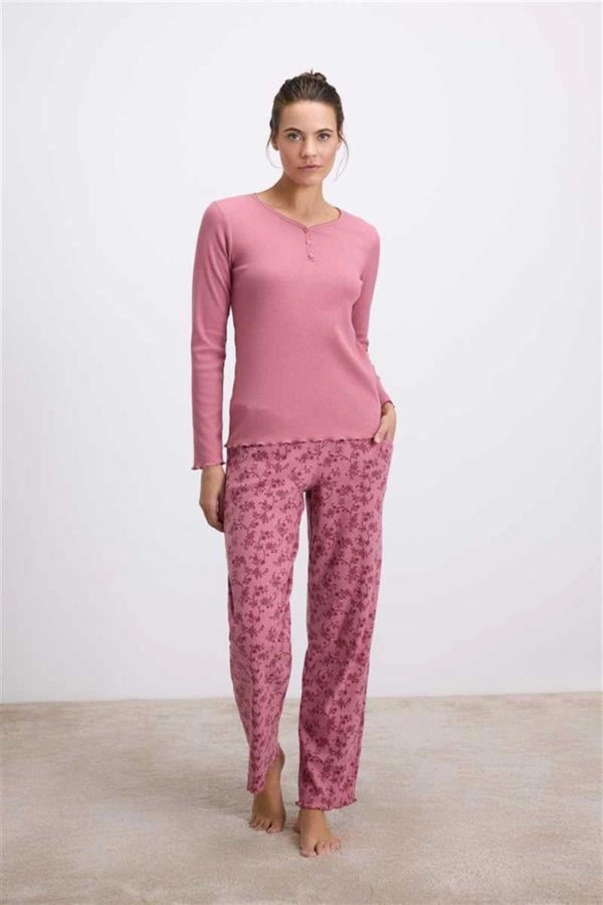 Secretsita Uzun Kollu T-Shirt ve Desenli Pantolon Pijama Takımı