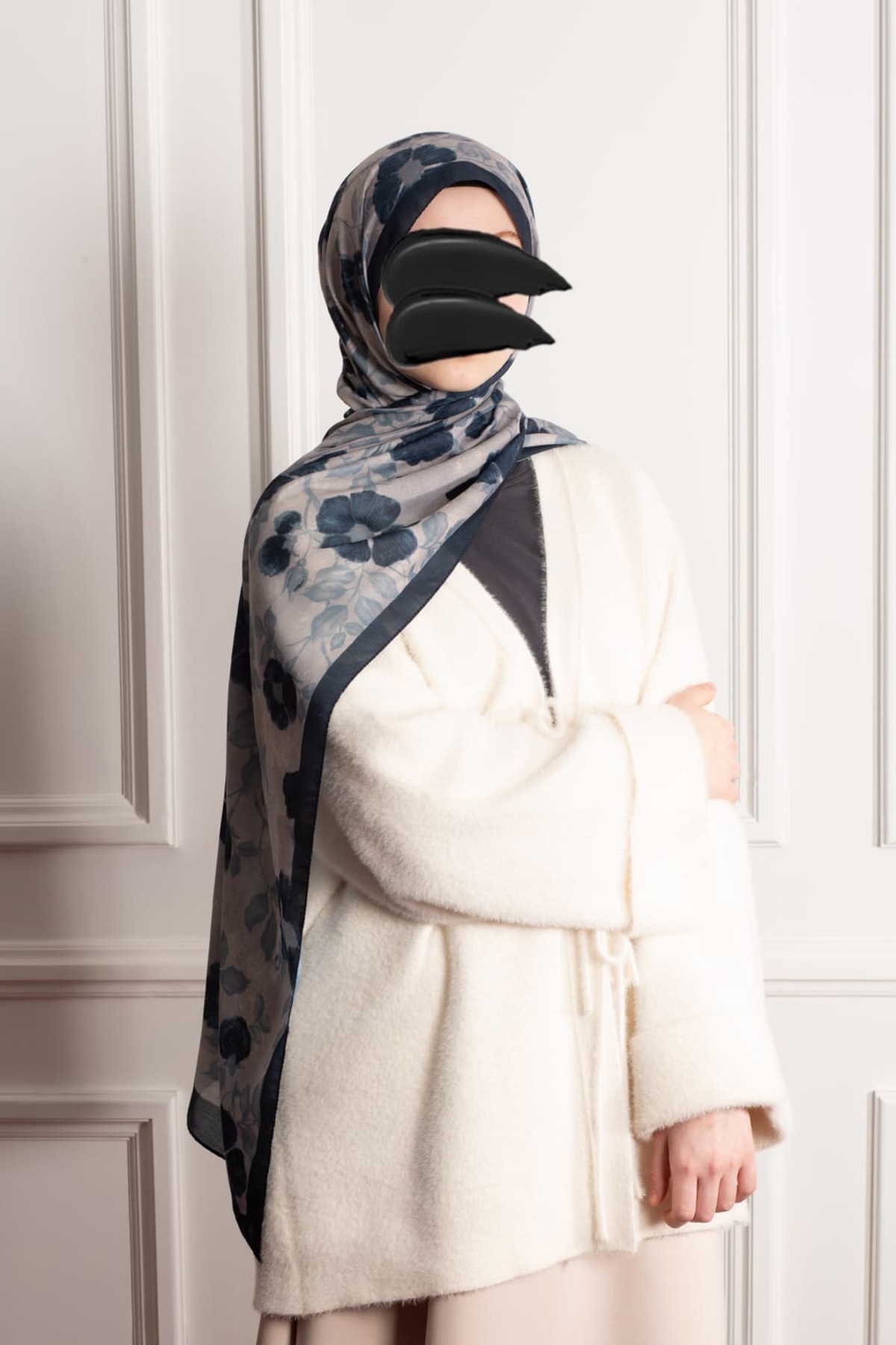 Amber Mist Patterned Soft Shawl - Navy