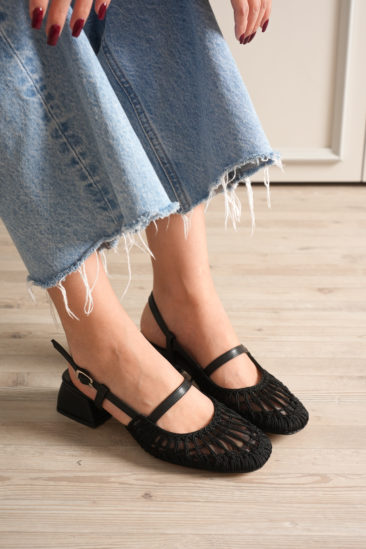Esilapark  Siyah Kadın Sandalet Babet Kısa Kalın Topuklu Örgü - Görsel 9