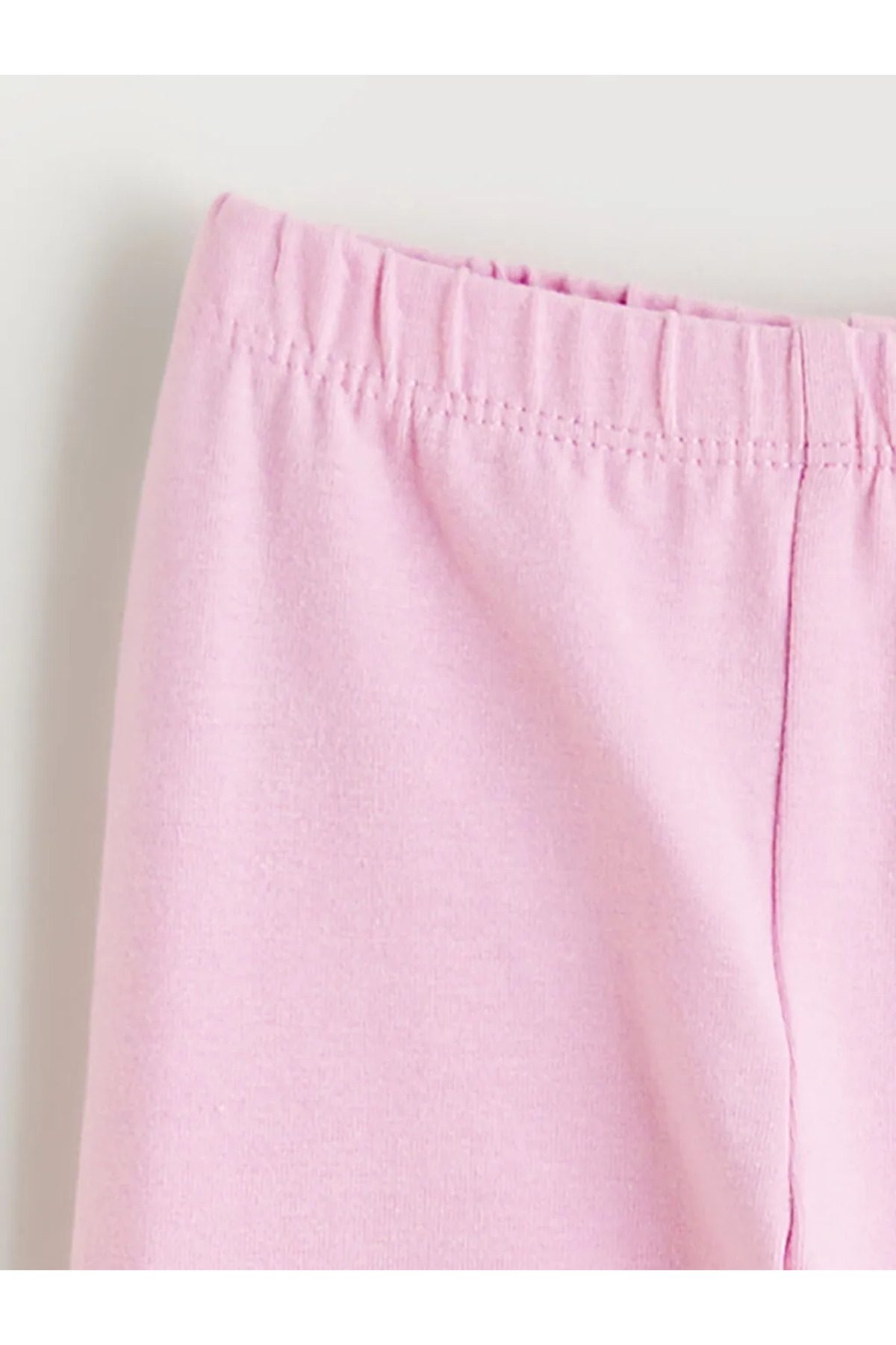 LC Waikiki Ekru Çiçek Nakışlı Kız Bebek Bluz ve Tayt fotoğrafı 2 (önizleme)