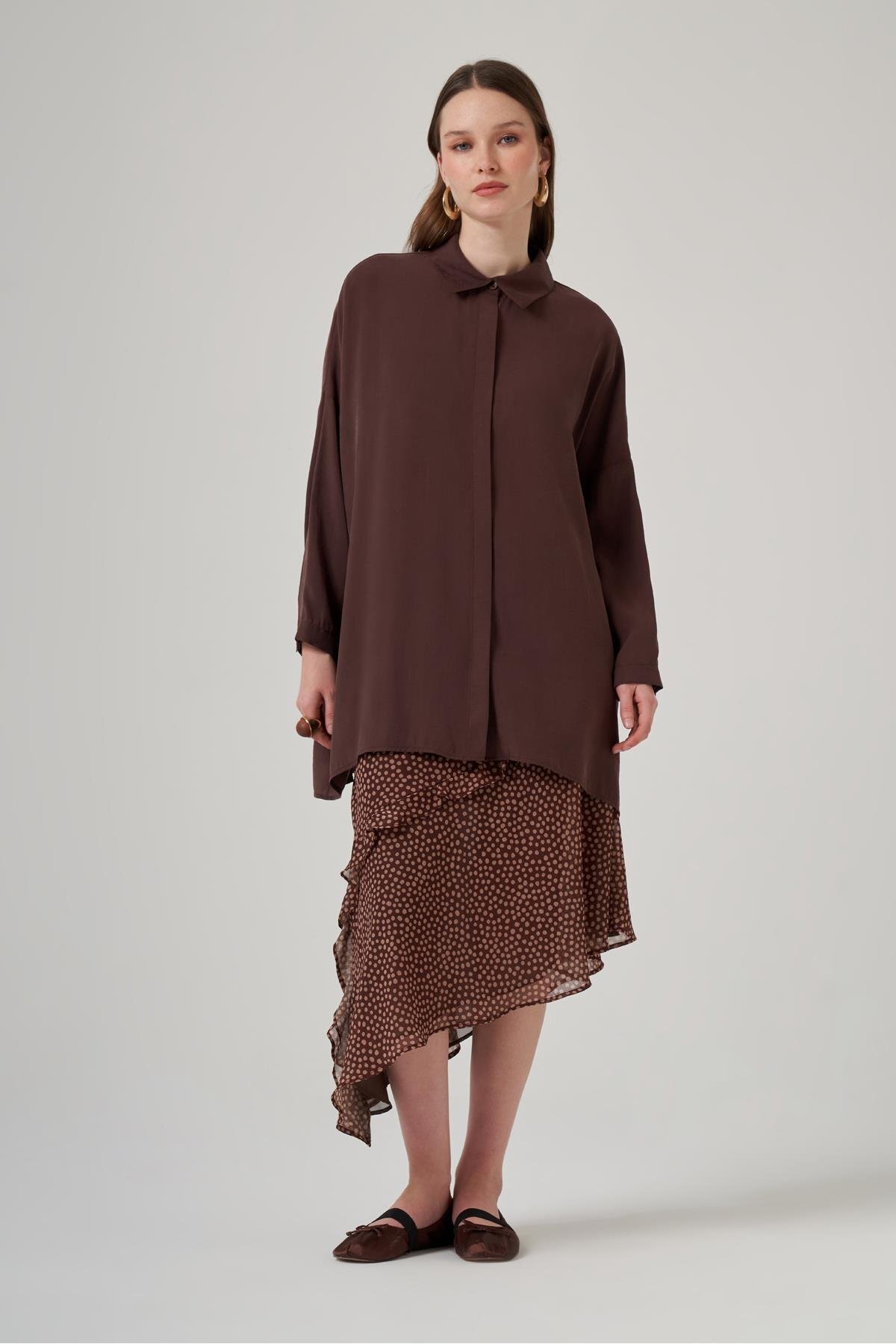 Nuss  3001 Asimetrik Kesim Gizli Patlı Gömlek - Kahve - Görsel 3