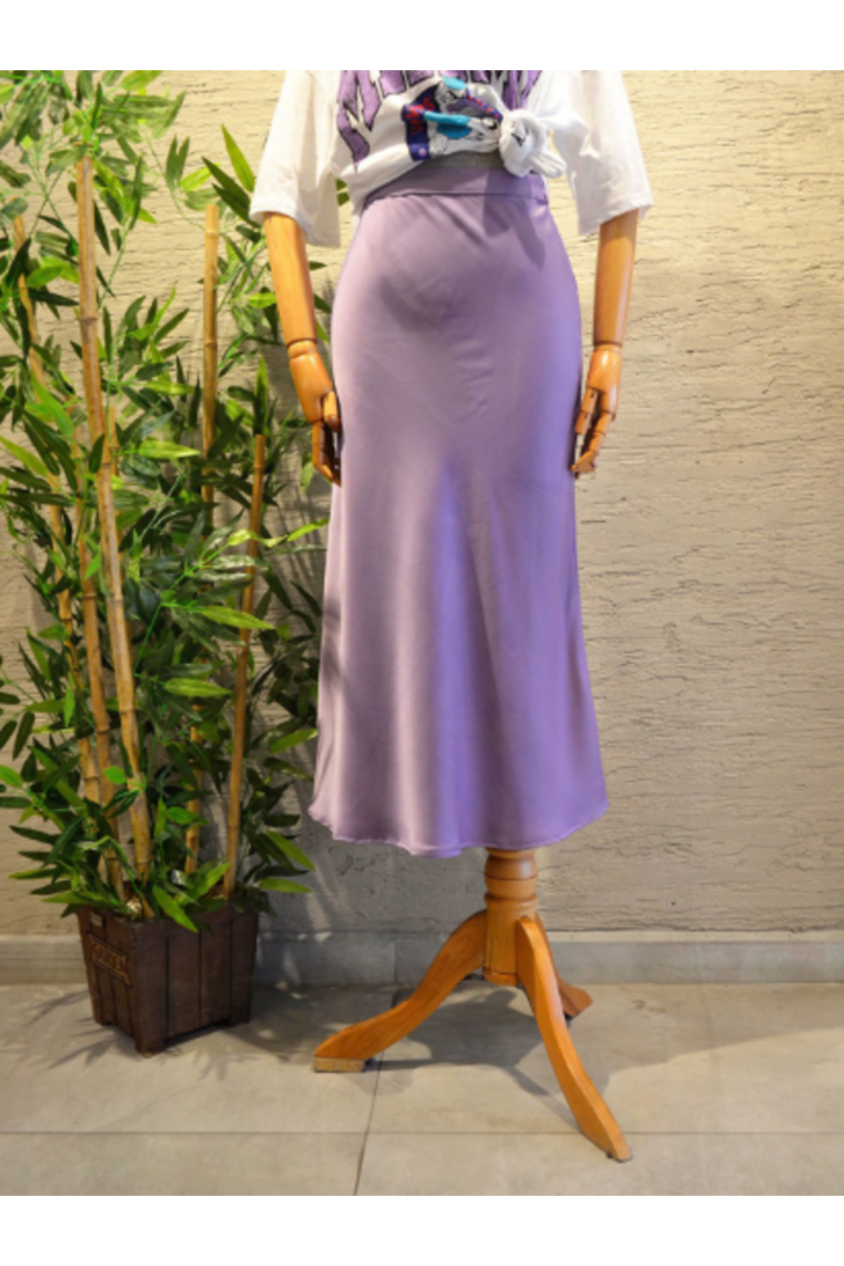 Women's Lilac Rise Waist Midi Size Satin Skirt
