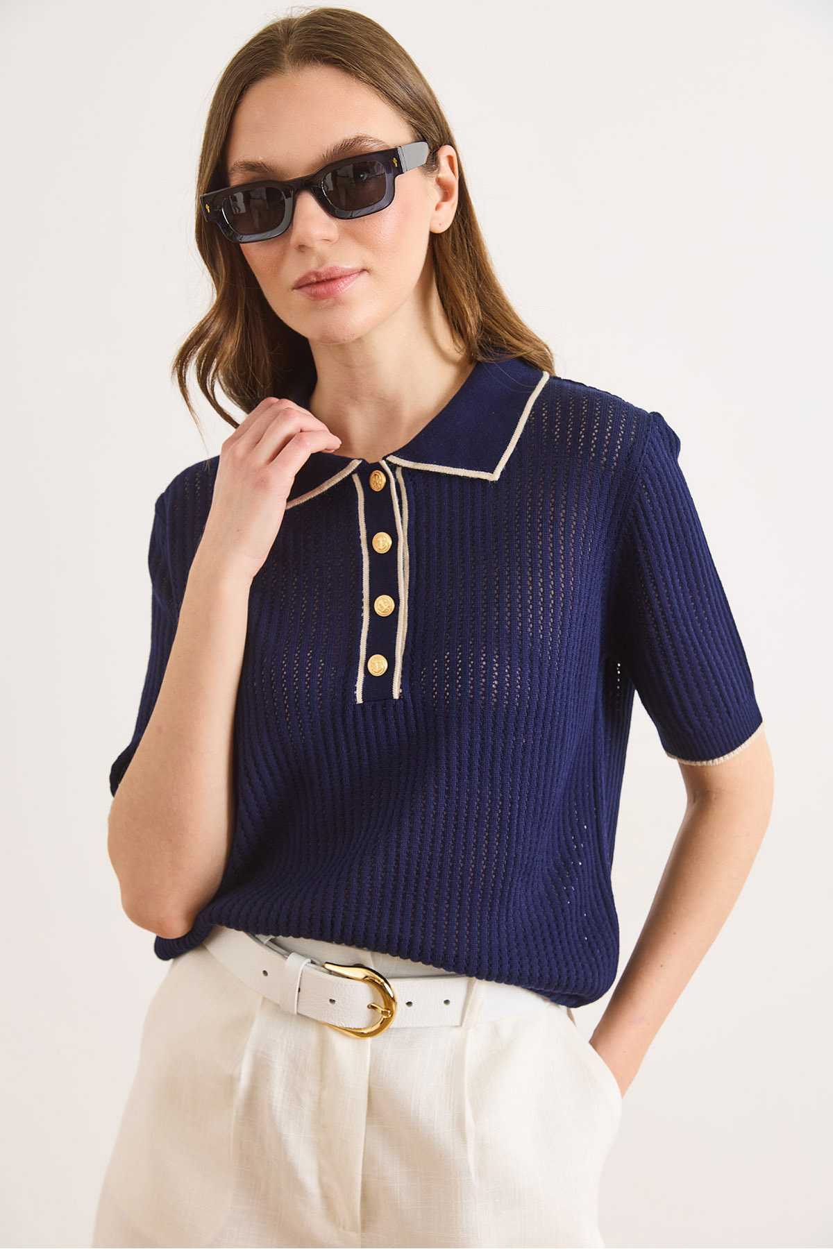 Olalook  Kadın Lacivert Şerit Detaylı Polo Yaka Ajurlu Triko Bluz BLZ-19003227 - Görsel 6