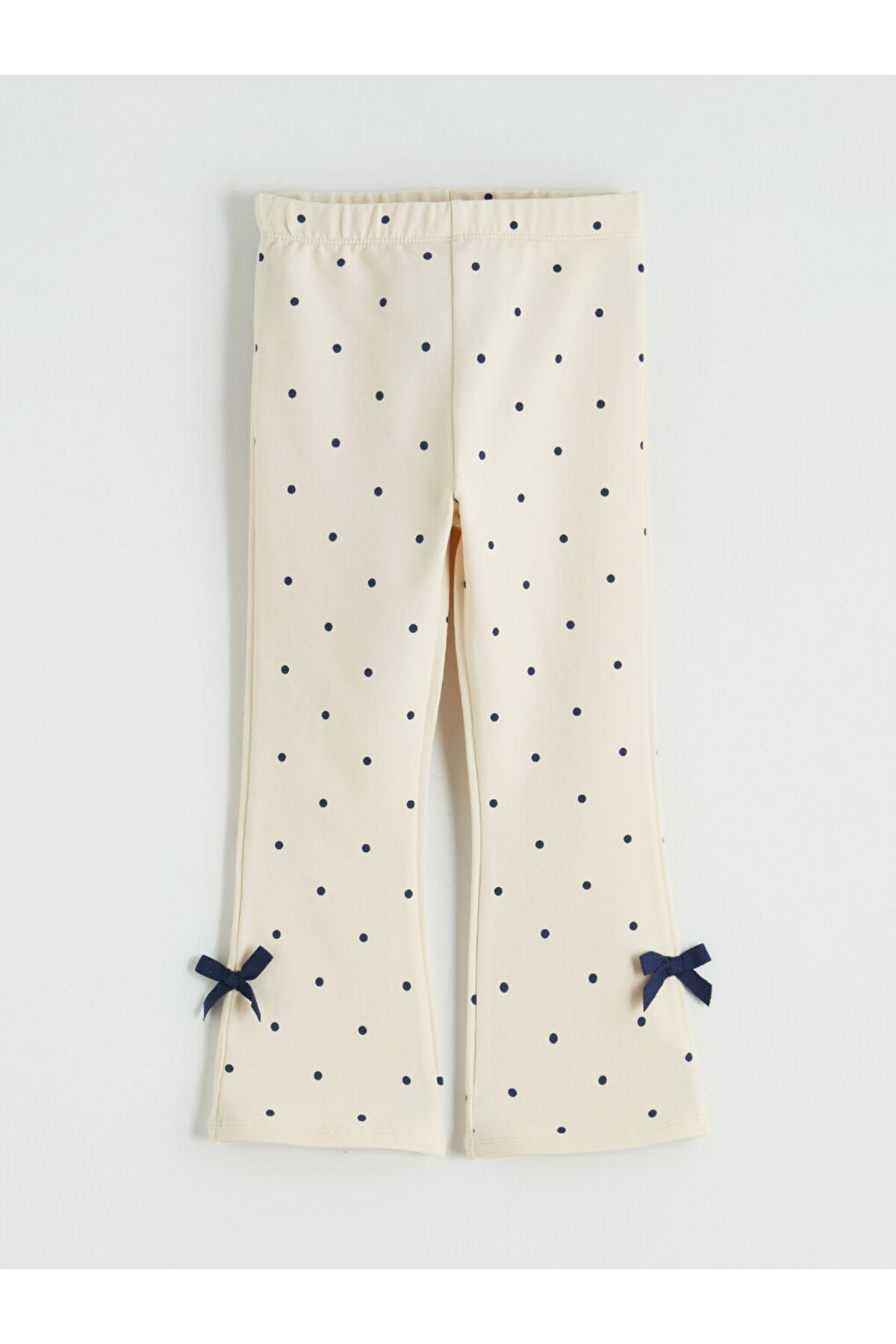 LC Waikiki Ekru Fiyonk Detaylı İspanyol Paça Kız Çocuk Tayt 2'li fotoğrafı 5 (önizleme)