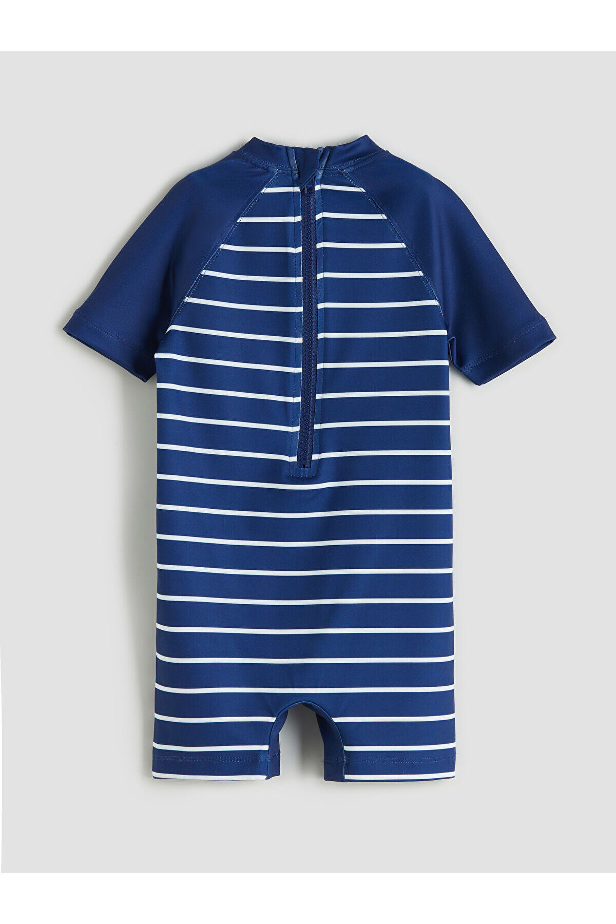LC Waikiki LCW baby Lacivert Bisiklet Yaka Kısa Kollu Baskılı Erkek Bebek Mayo fotoğrafı 2 (önizleme)