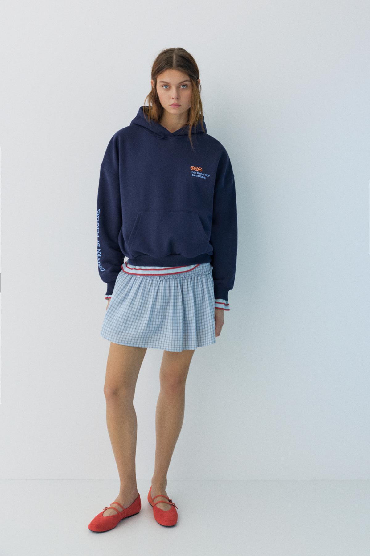 Pull & Bear  Grafik baskılı bisiklet yaka sweatshirt - Görsel 3