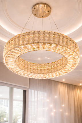 ACIOĞLU PARAKENDE Premium Kristal Halka Avize – 3 Renk LED Aydınlatmalı Lüks ...