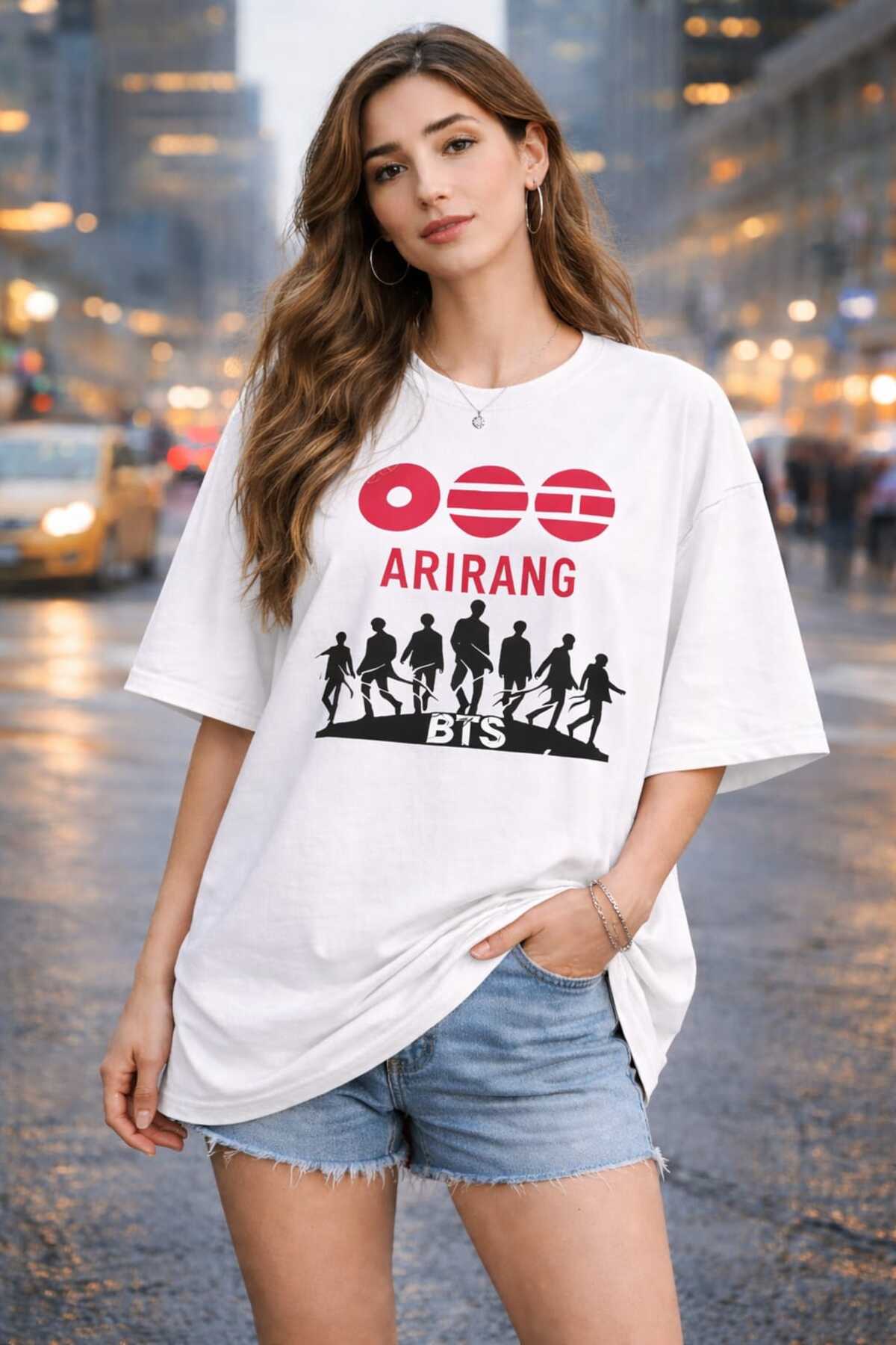 puolikuu Arirang World Tour BTS Baskılı Oversize Tshirt - Fiyatı
