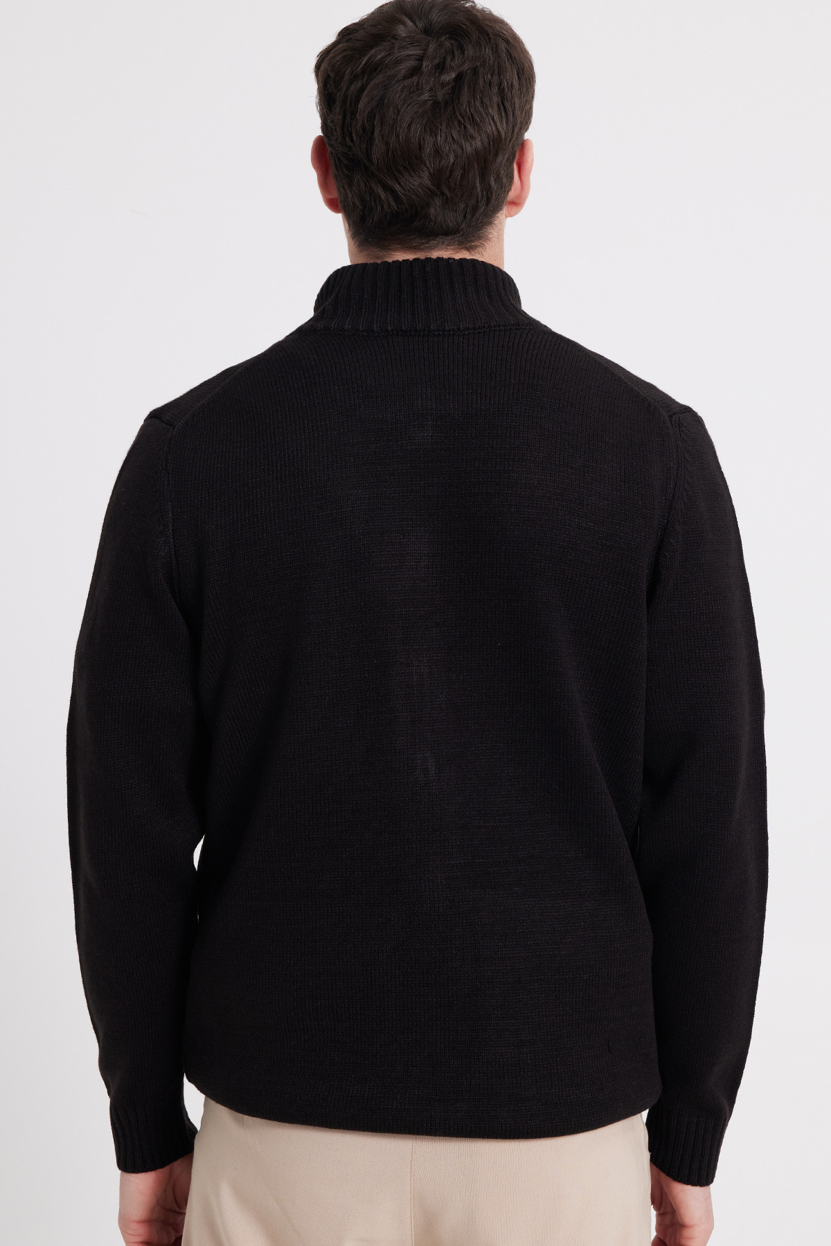 Tudors  Erkek Standart Fit Normal Kesim Fermuarlı Siyah Hırka - Görsel 6