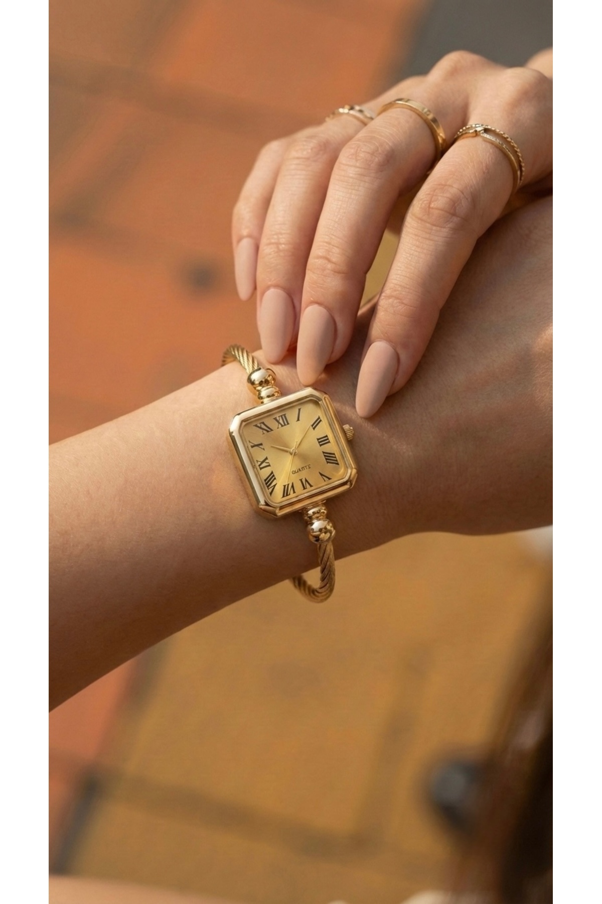 KLISHE Butik IVORY Gold Renk & Gold Kadran Çelik Kadın Saati, Old Money, Luxury, Saat Koleksiyonu 2026 görsel 3