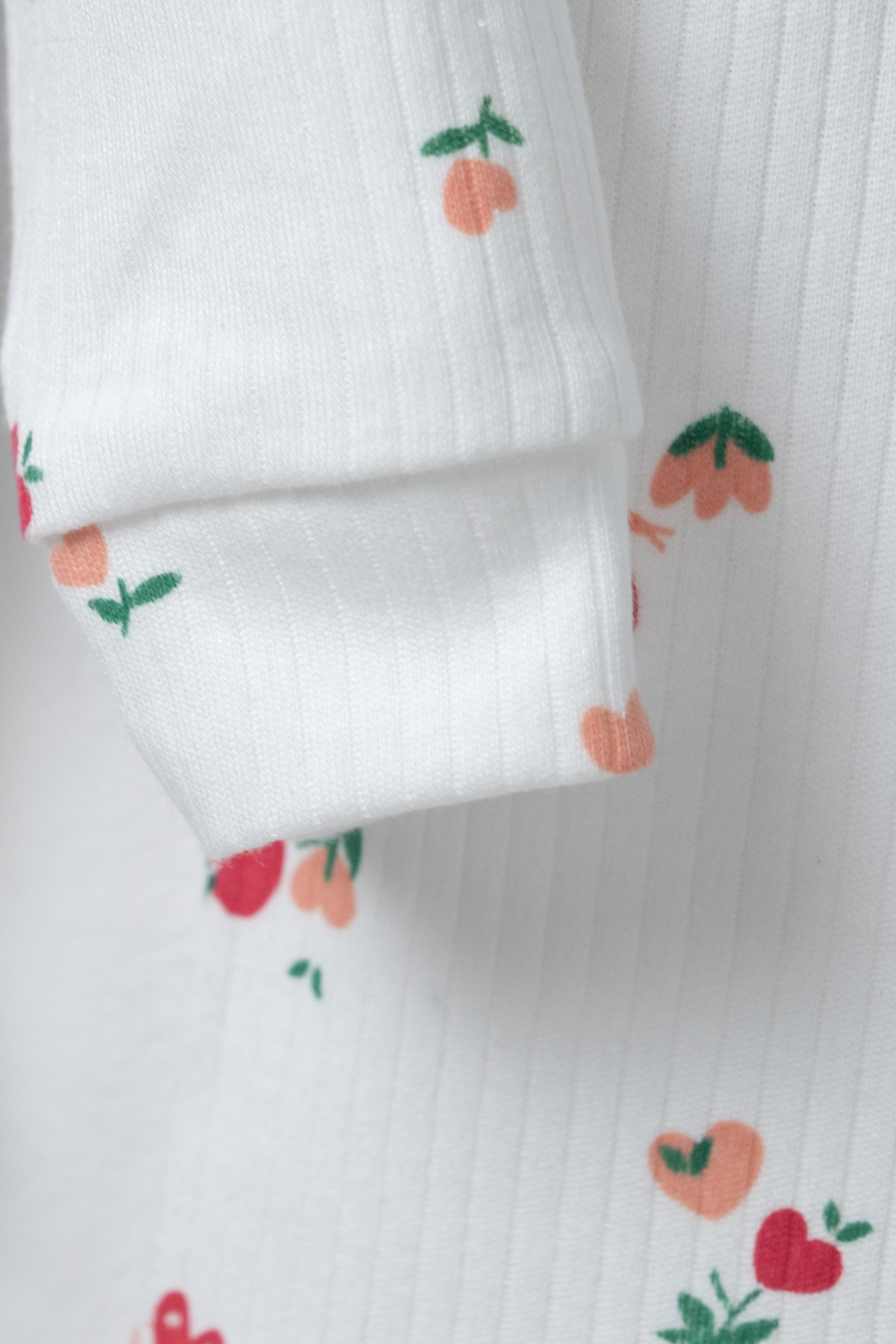 TWOO KİDS Kız Bebek&Çocuk 2'li %100 Organik Çiçekli Pijama Takımı Düğmeli Set fotoğrafı 4 (önizleme)