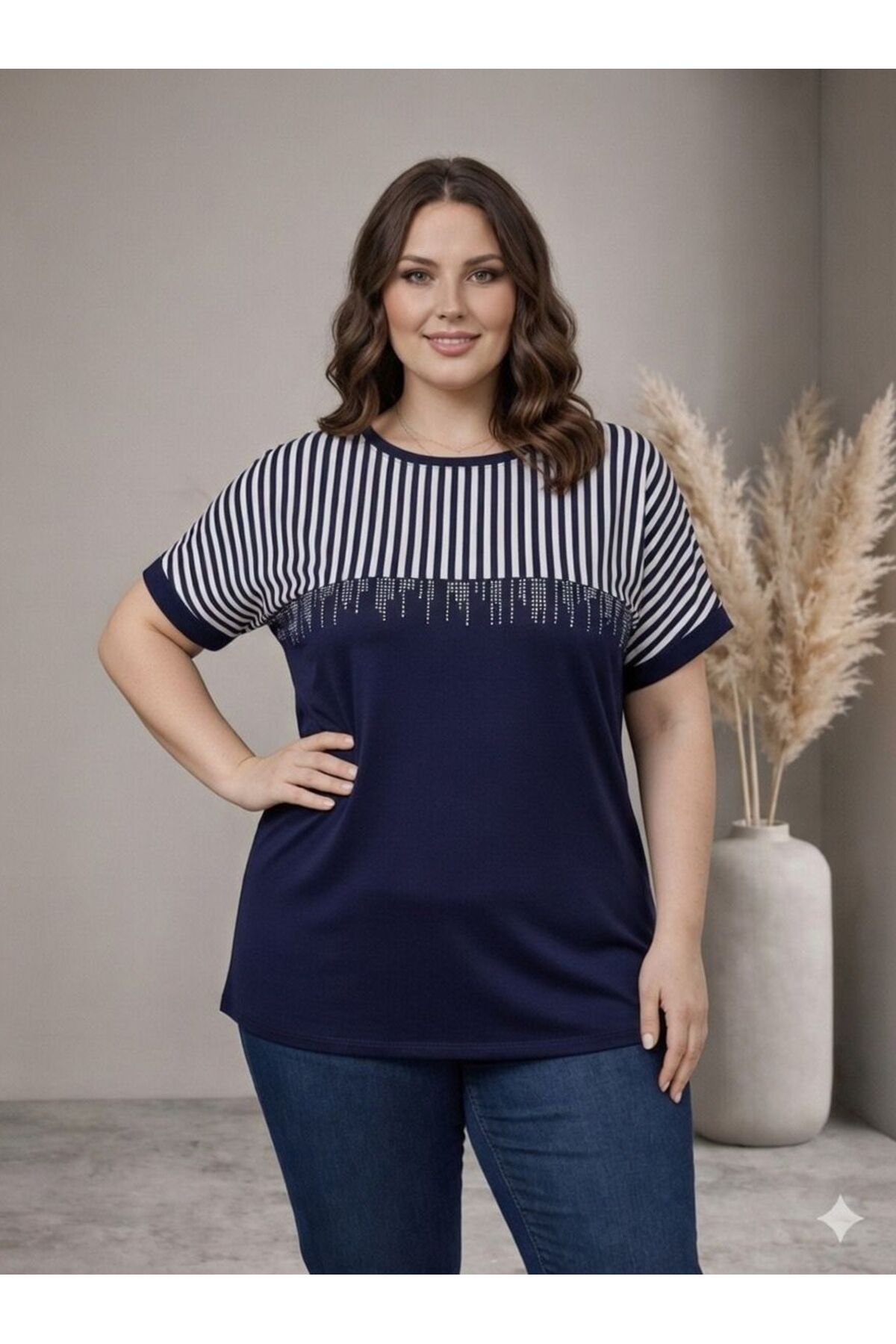 Vinola  BÜYÜK BEDEN VİSKON PENYE KUMAŞ YÜKSEK KALİTE RAHAT KESİM TAŞ DETAYLI BLUZ - Görsel 2