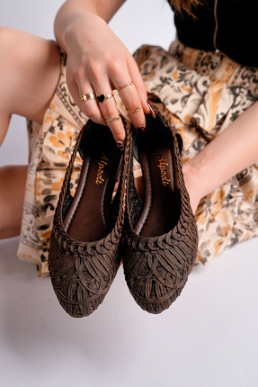 ALPODİ El Örgülü Hasır Görünümlü Yanları Açık Babet