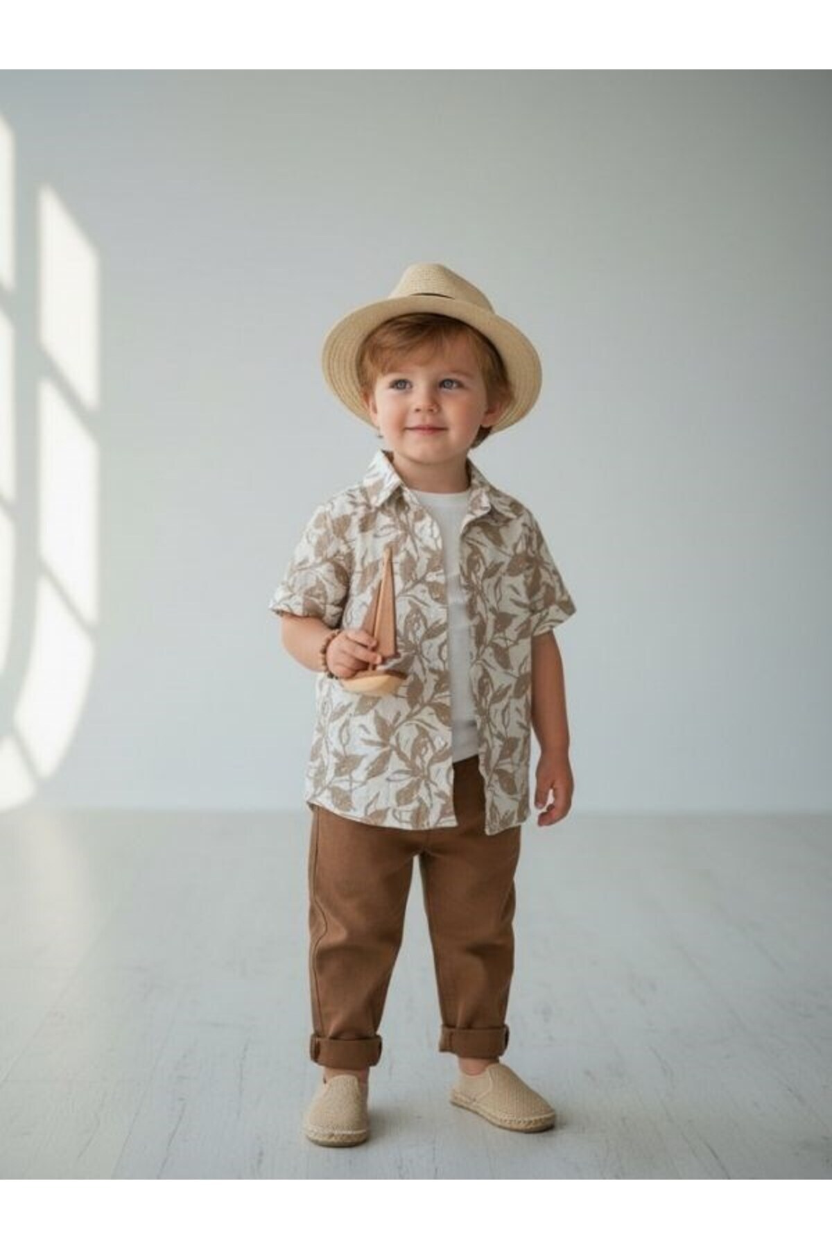 Zekids Erkek Çocuk Yazlık Yaprak Desenli Keten Gömlek fotoğrafı 4 (önizleme)