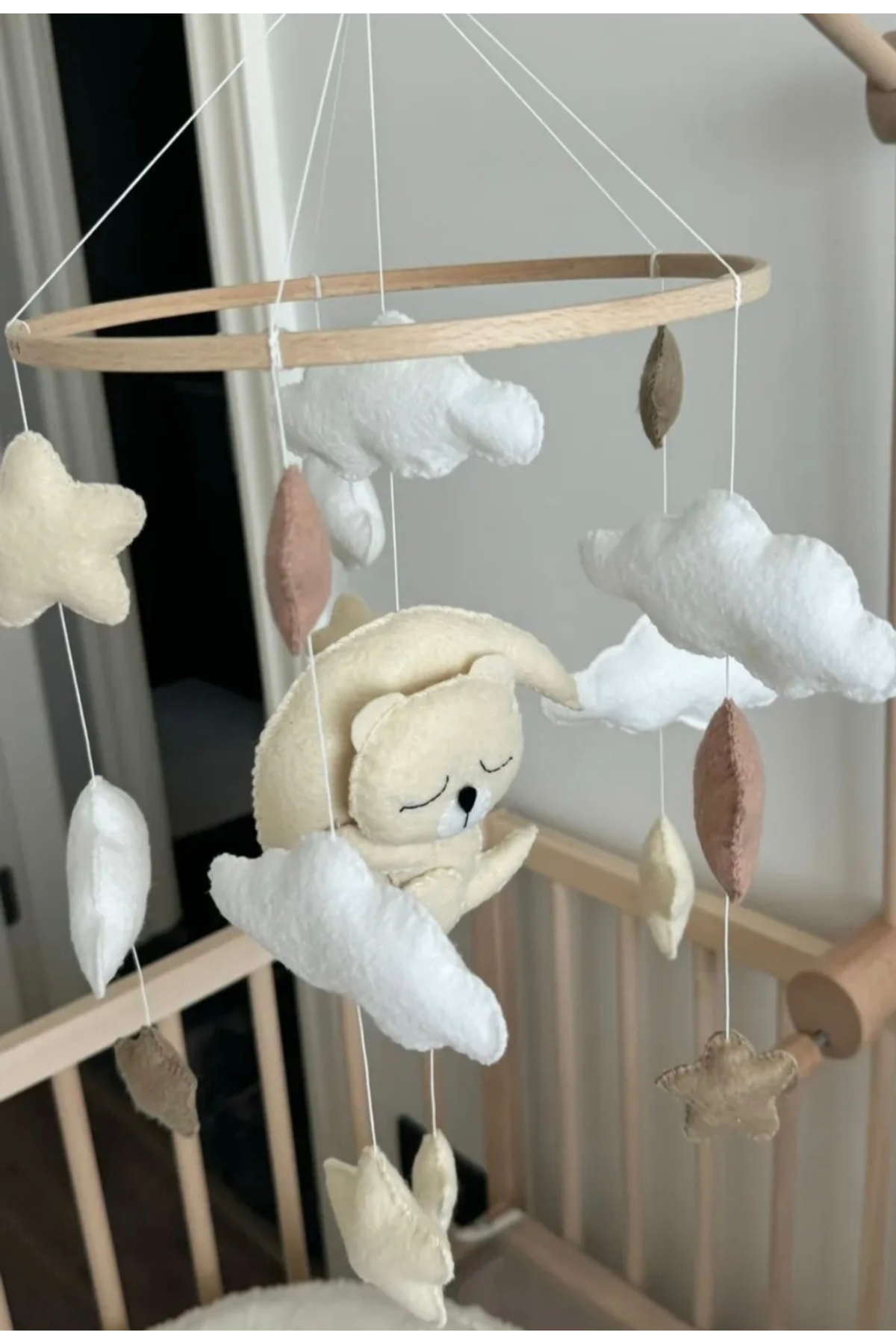 beberinos Krem Ayıcık Kahve Tonları Bebek/ Çocuk %100 El Yapımı Bebek Beşik Süsü Dönence fotoğrafı 2 (önizleme)