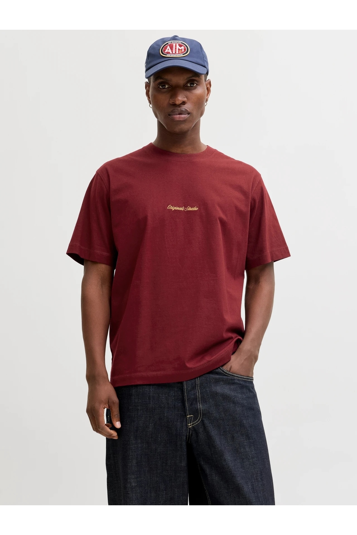 تی شرت مردانه جورنوربرو مدل Emb Tee Ss Crew Neck Noos کد ۱۲۲۸۲۸۹۲ Cabernet جک اند جونز تی شرت Jack & Jones