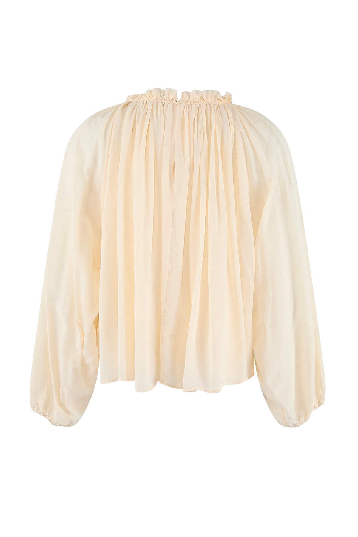 Trendyolmilla  Açık Sarı Yakası Büzgülü Püsküllü Dikişli Oversize Hafif Transparan Bluz TWOSS26BZ00652 - Görsel 7