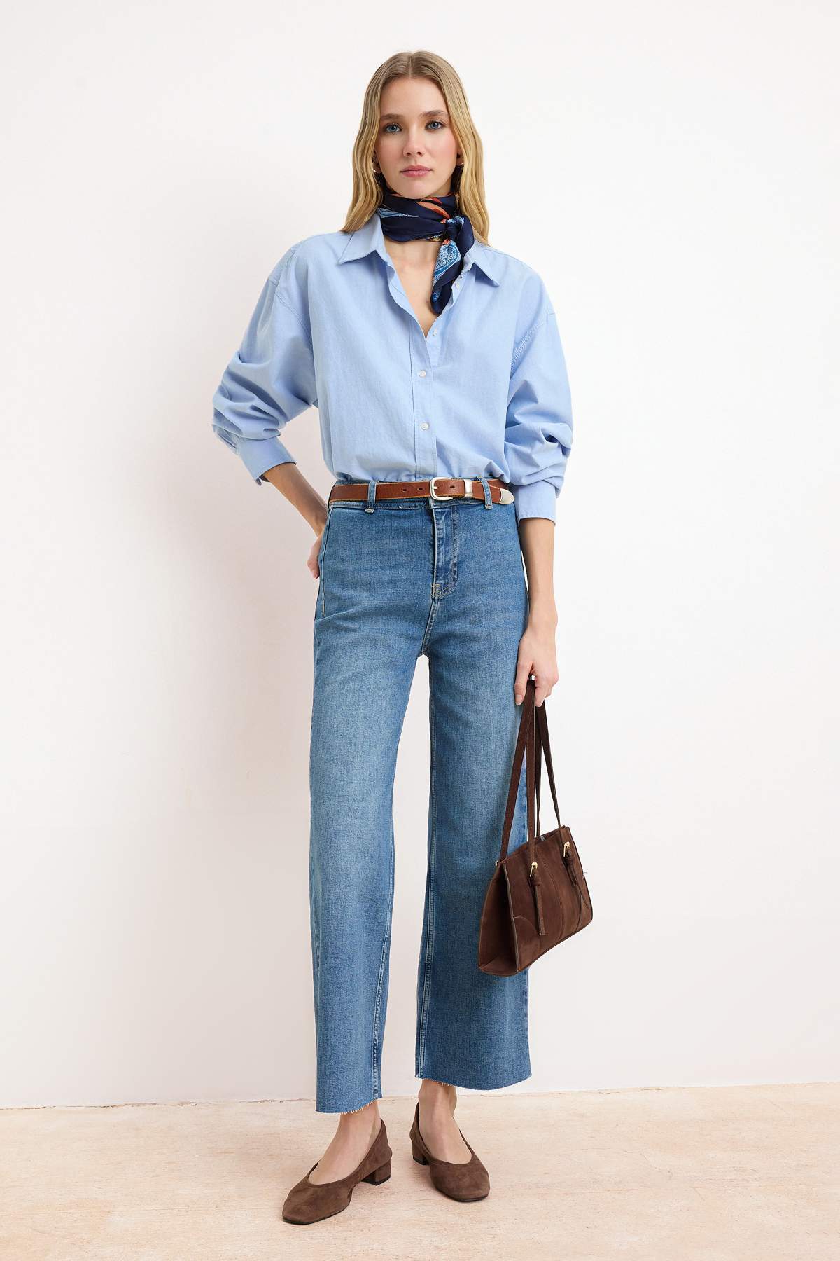 Trendyol Collection Blaue, hoch taillierte, weniger elastische Culotte-Knöche...