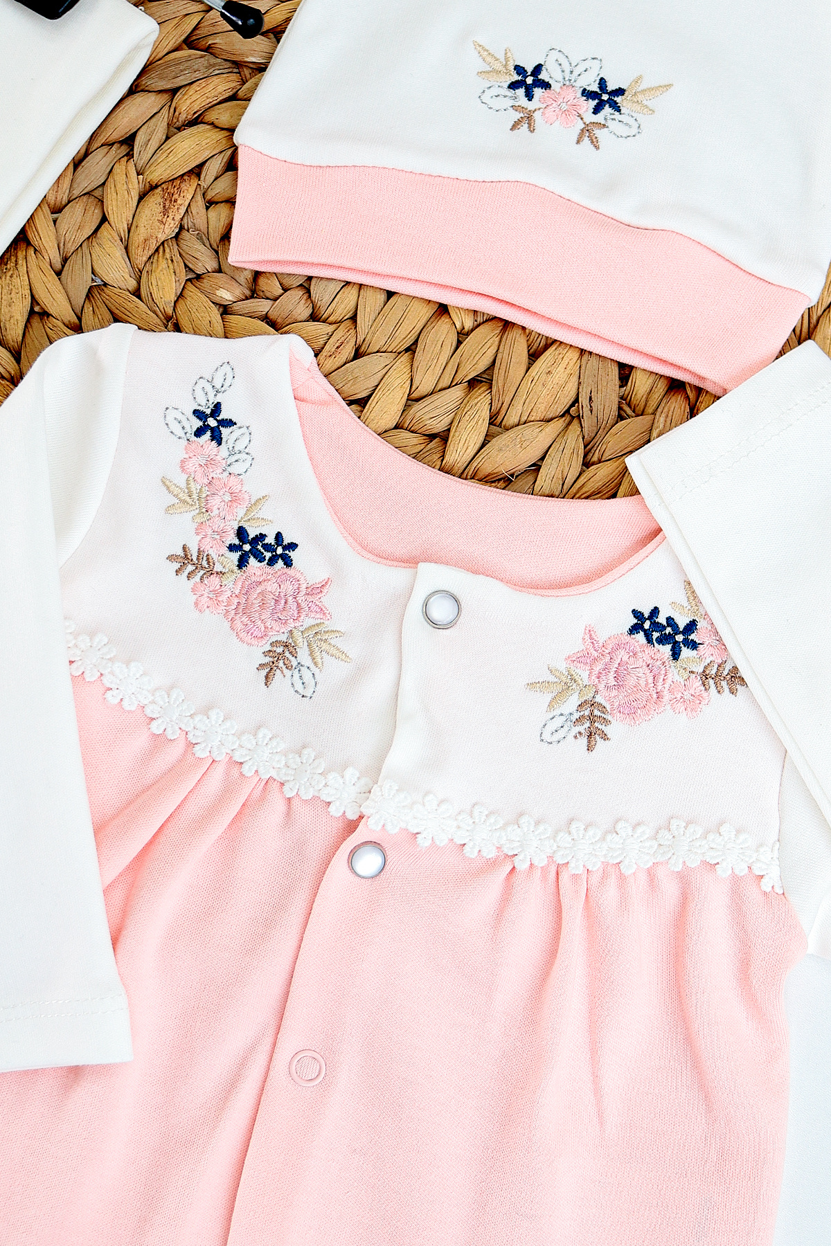 Sitilin Kız Bebek Organik Natural Somon 5’li Hastane Çıkışı %100 Pamuk Yenidoğan Seti fotoğrafı 5 (önizleme)