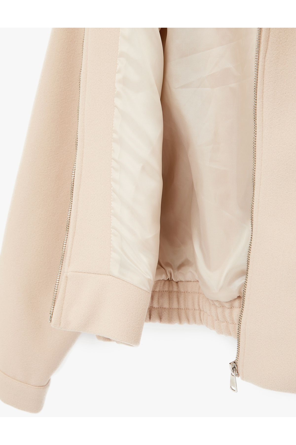 Koton  Cep Detaylı Klasik Yaka Fermuarlı Crop Ceket - Görsel 6