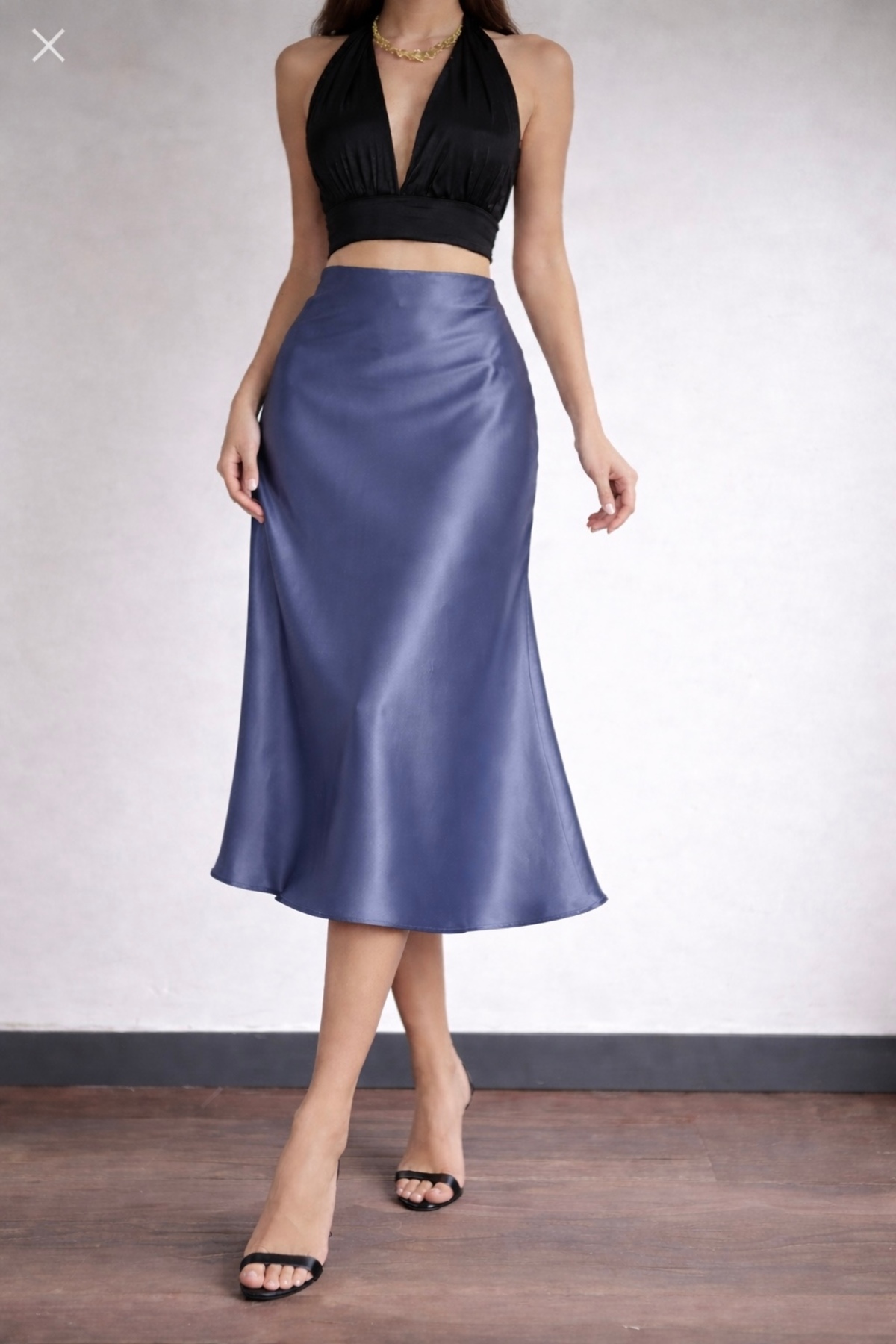 Kahra Collection  İndigo Mavi Midi Boy Dökümlü Saten Etek