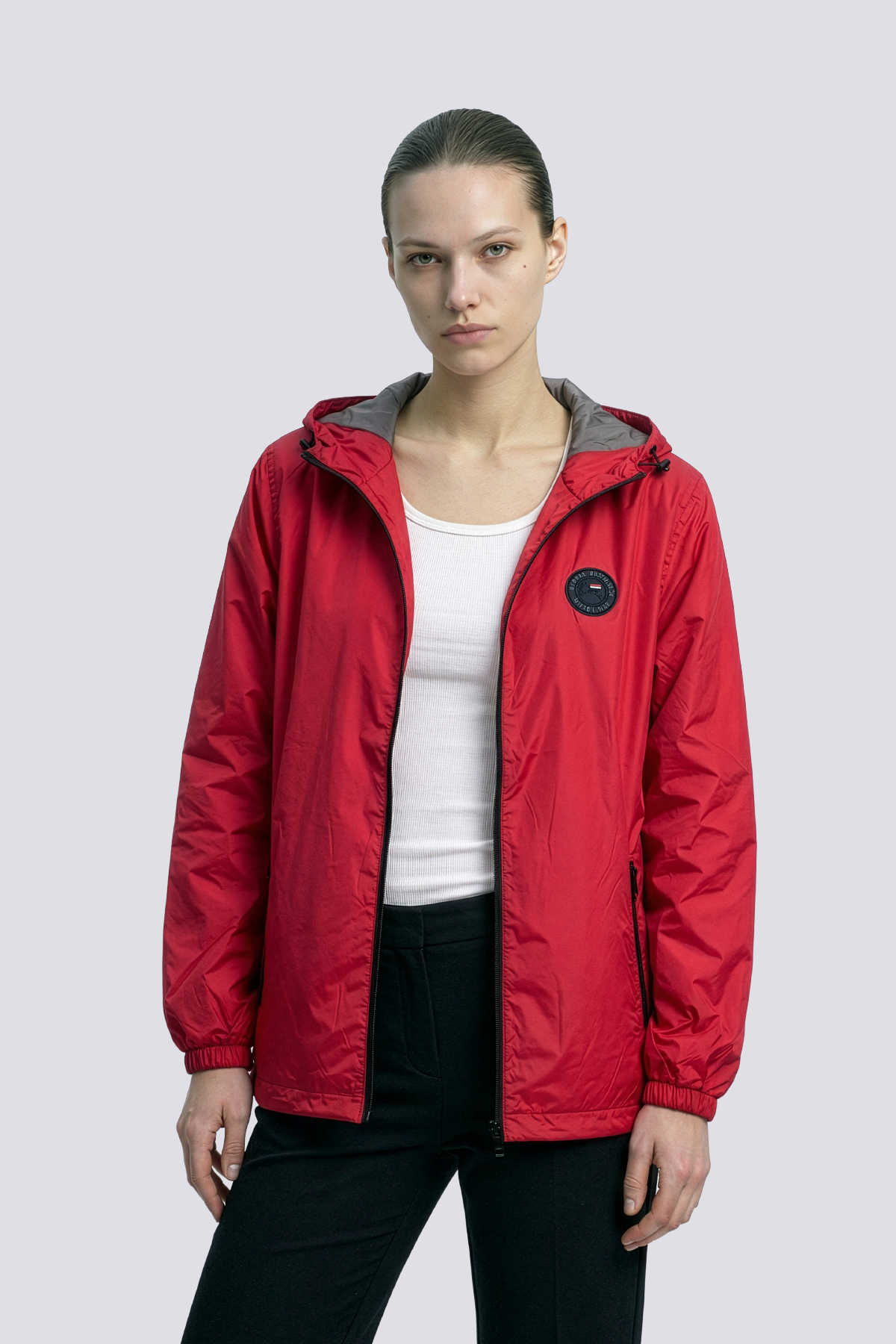 Goccix  Kadın Kapüşonlu Su ve Rüzgar Geçirmez Cepli İçi Astarlı Ultra Hafif Mevsimlik Yağmurluk - Görsel 2