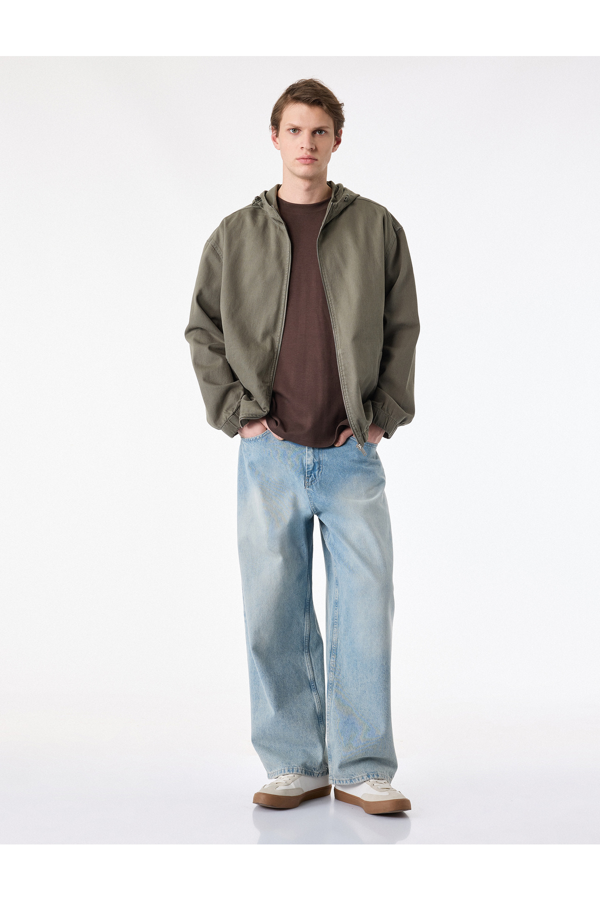 Koton  Pamuklu Cepli Uzun Kollu Fermuarlı Oversize Kapşonlu Jean Ceket - Görsel 2
