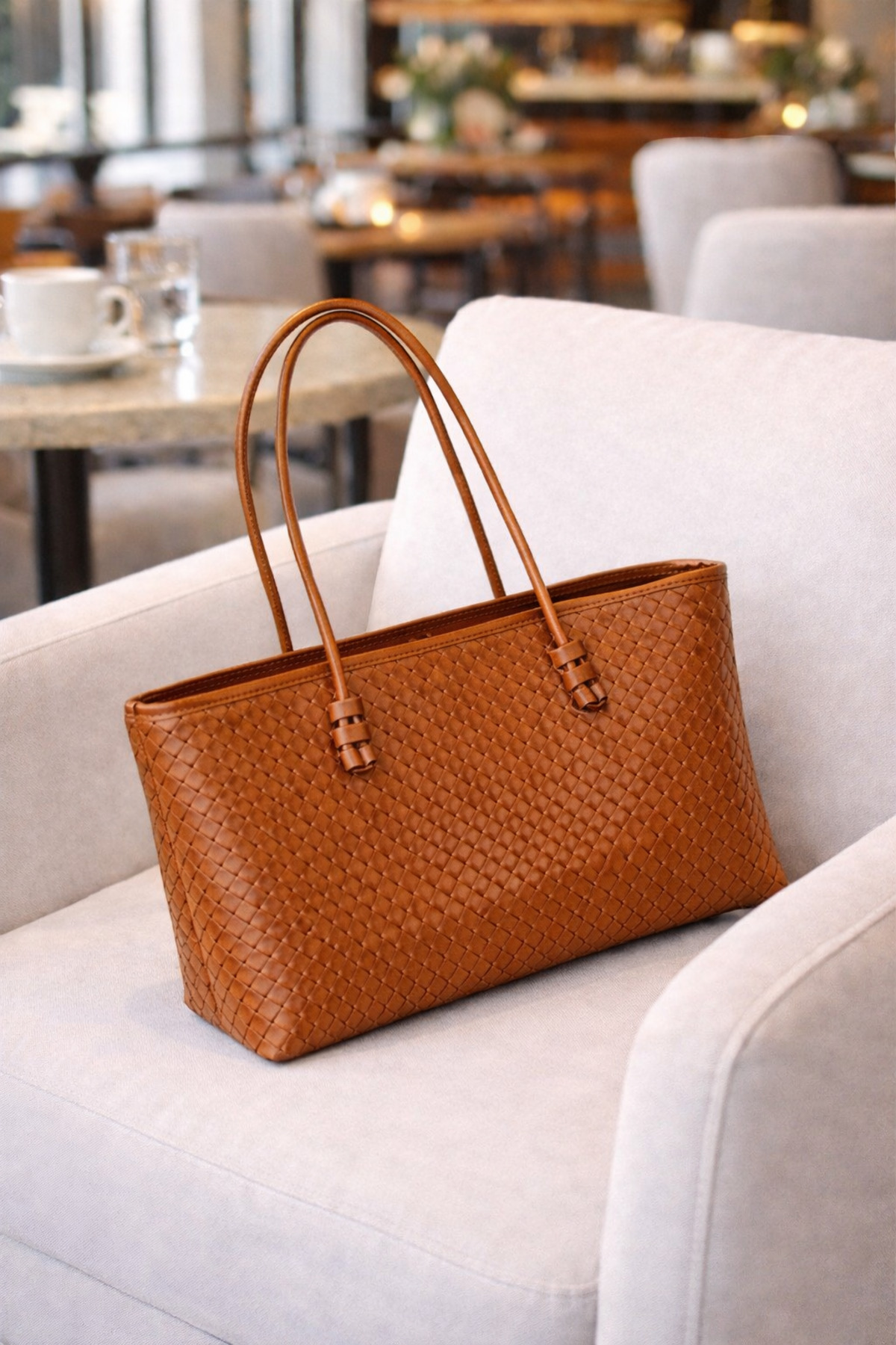 Olivia Rectangular Model Large Size Women's Baggage Hand and Shoulder Bag