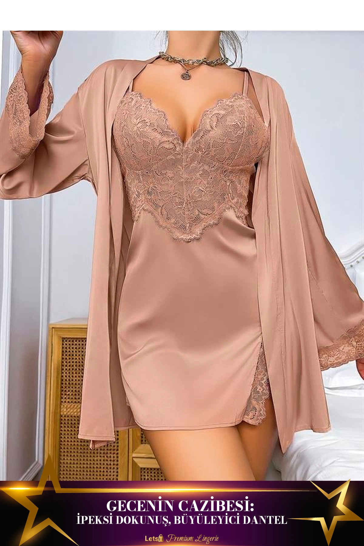 Letsii Dantel İşlemeli Göğüs Dekolteli Sabahlıklı 2'Li Saten Gecelik Takımı Standart Renk