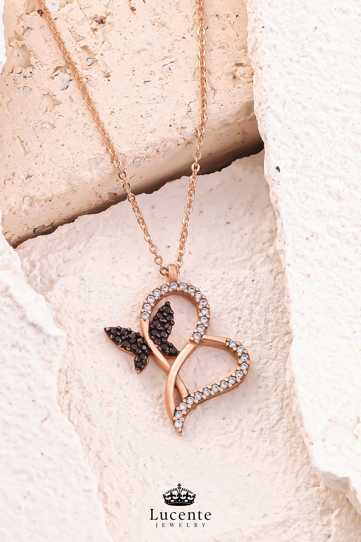 Lucente Jewellery 925 Ayar Aşk Güven Bağlılık ve Sadakat Simgesi Kelebekli Kalp Sonsuzluk Kararma Karşıtı Rodyum Güçlendirmeli Rose Gümüş Özel Gün Hediyesi 45 Cm Zincirli Sonsuz Kalpli Kelebek Küpe Hediyeli Kadın Kolye görsel 7