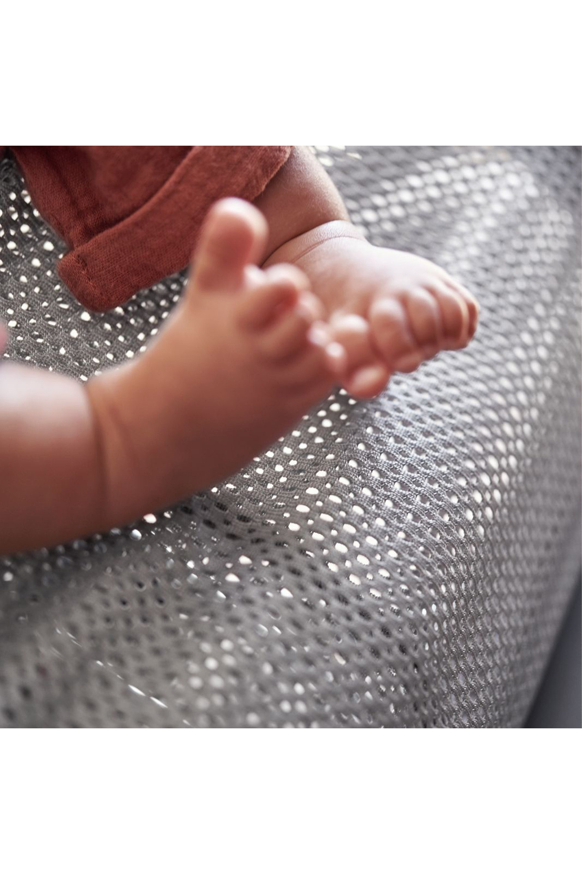 BabyBjörn Bliss Ana Kucağı - Grey Mesh fotoğrafı 4 (önizleme)
