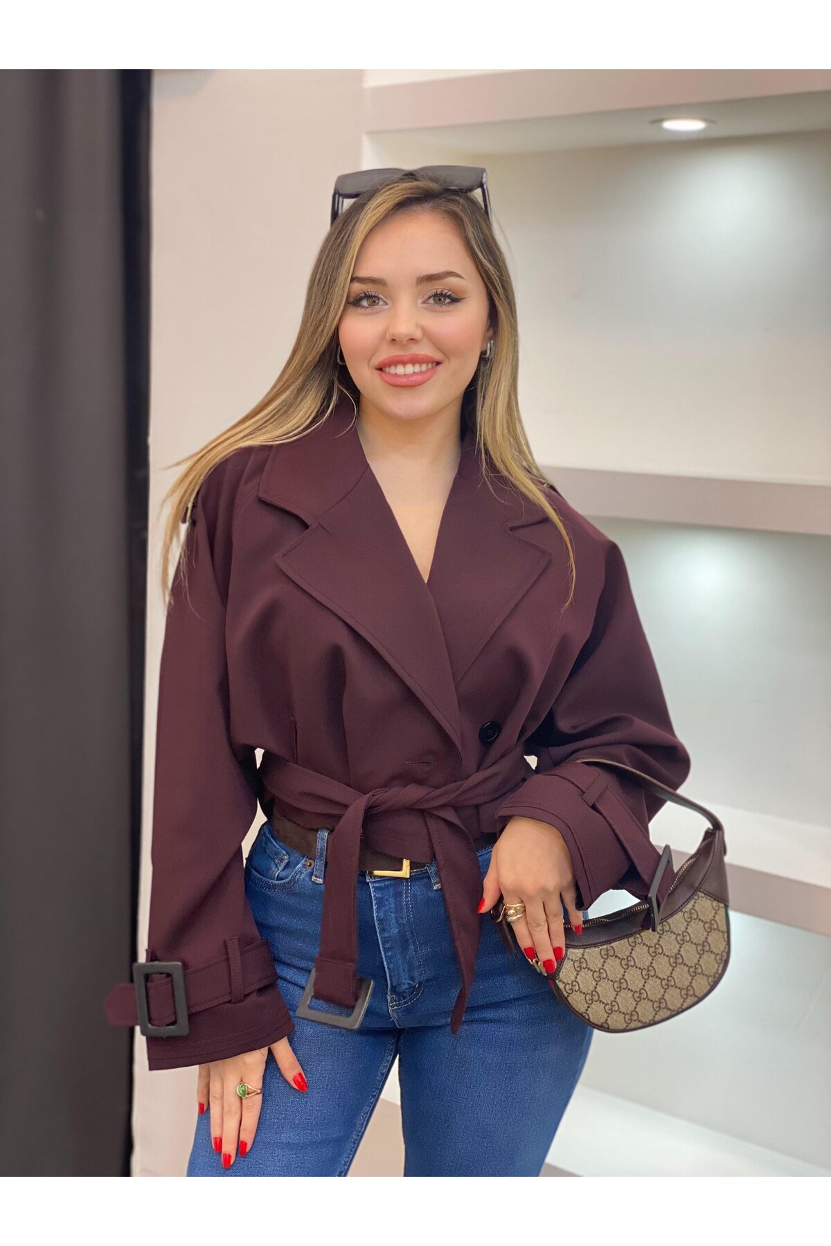 Lady Pixie Kadın Kemer Detaylı Dikişsiz Kısa Trençkot