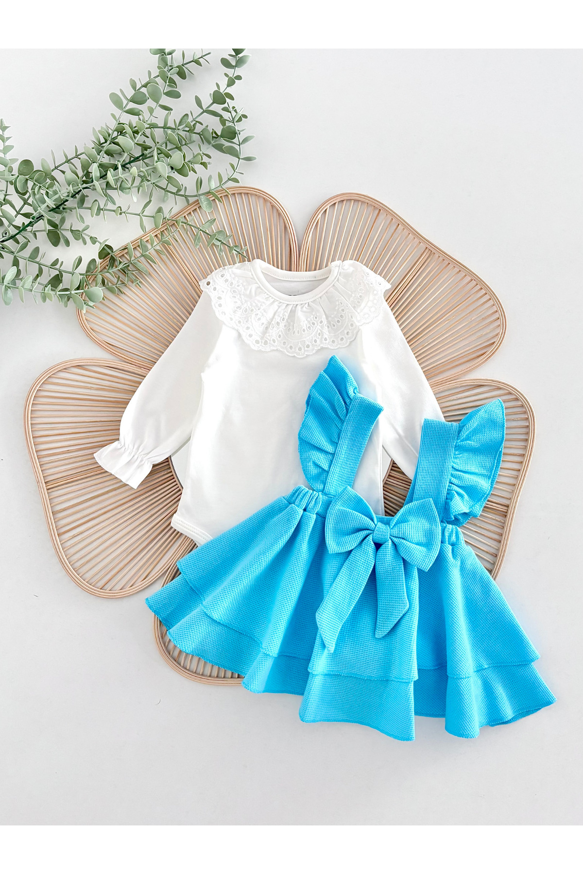 Jammybaby Luana Jile Elbise Fiyonklu %100 Pamuk Dantelli Çıtçıtlı Body Doğumgünü Özelgün Kız Bebek Şık Takım fotoğrafı 4 (önizleme)