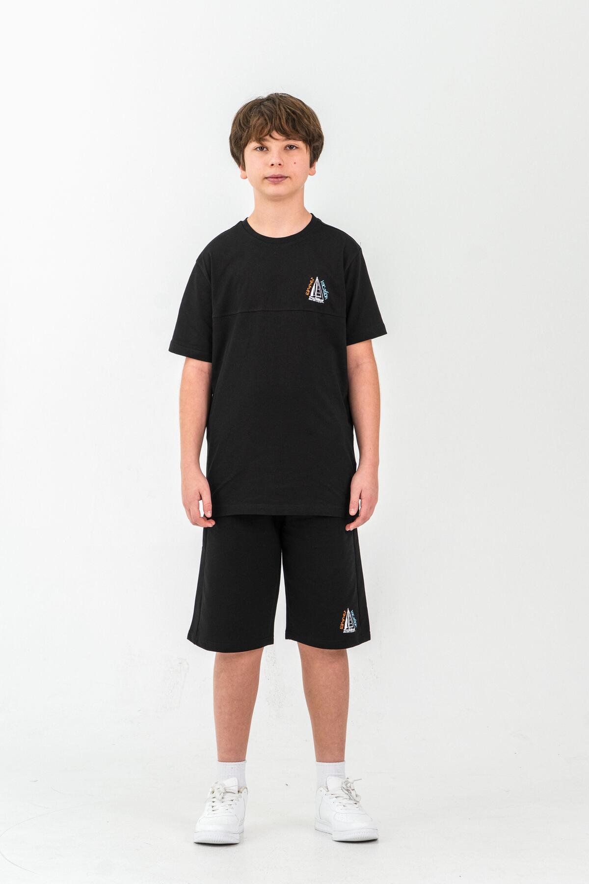 Boy's Shorts - T-shirt Set with Front Chest Embroidery and Back Print, Left Leg Embroidery