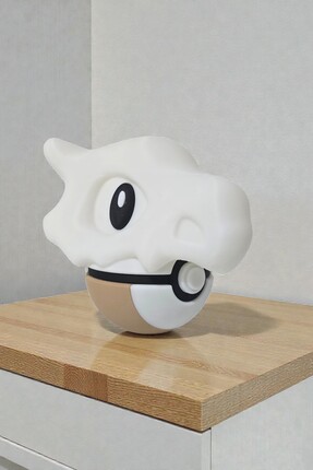 GiginGo Cubone Poke Topu 6 cm Figürü - Pokemon Cubone Karakteri Pokeball