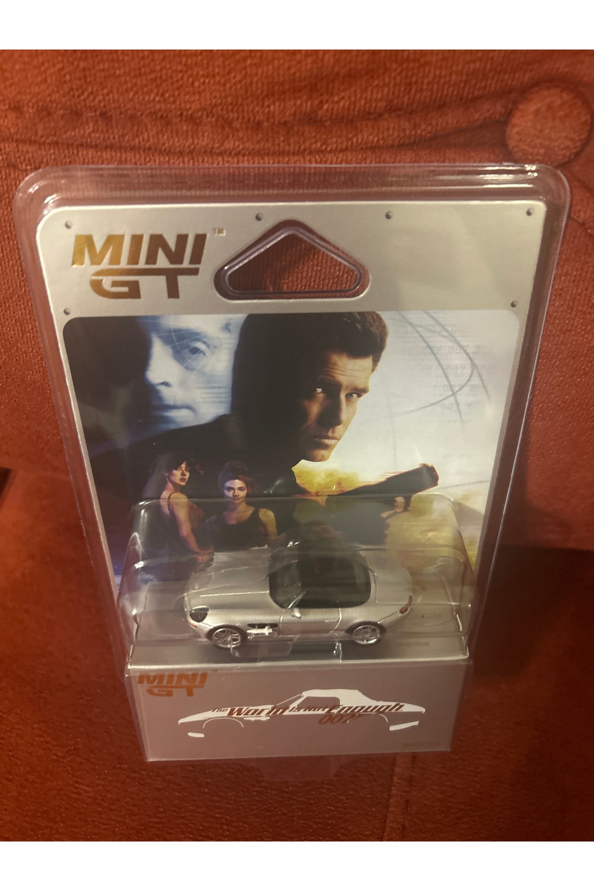HOT WHEELS MİNİ GT BMW Z8 JAMES BOND 007 THE WORLD İS NOT ENOUGH