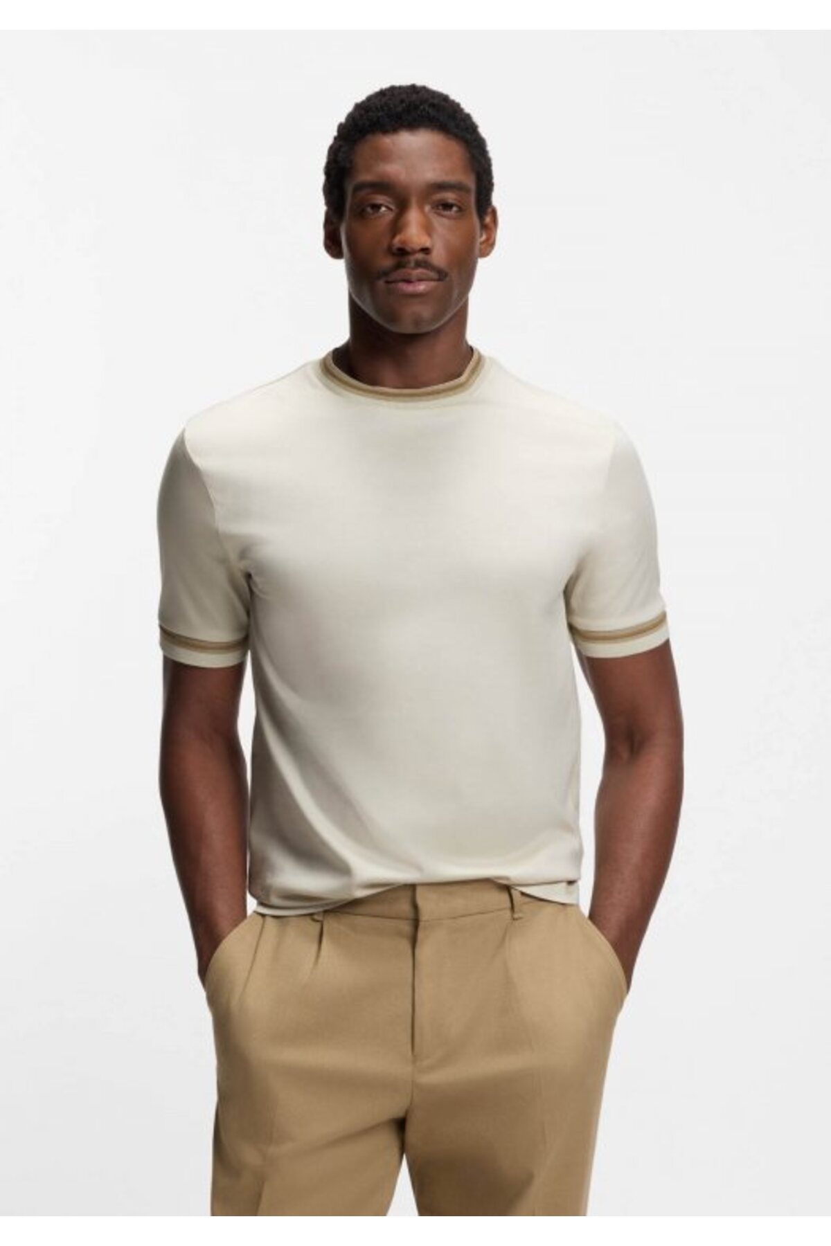 باس تی‌شرت آستین کوتاه مردانه طرح معمولی ۱۰۰٪ پنبه، رنگ بژ، کد ۵۰۵۵۴۵۳۶-۱۳۱