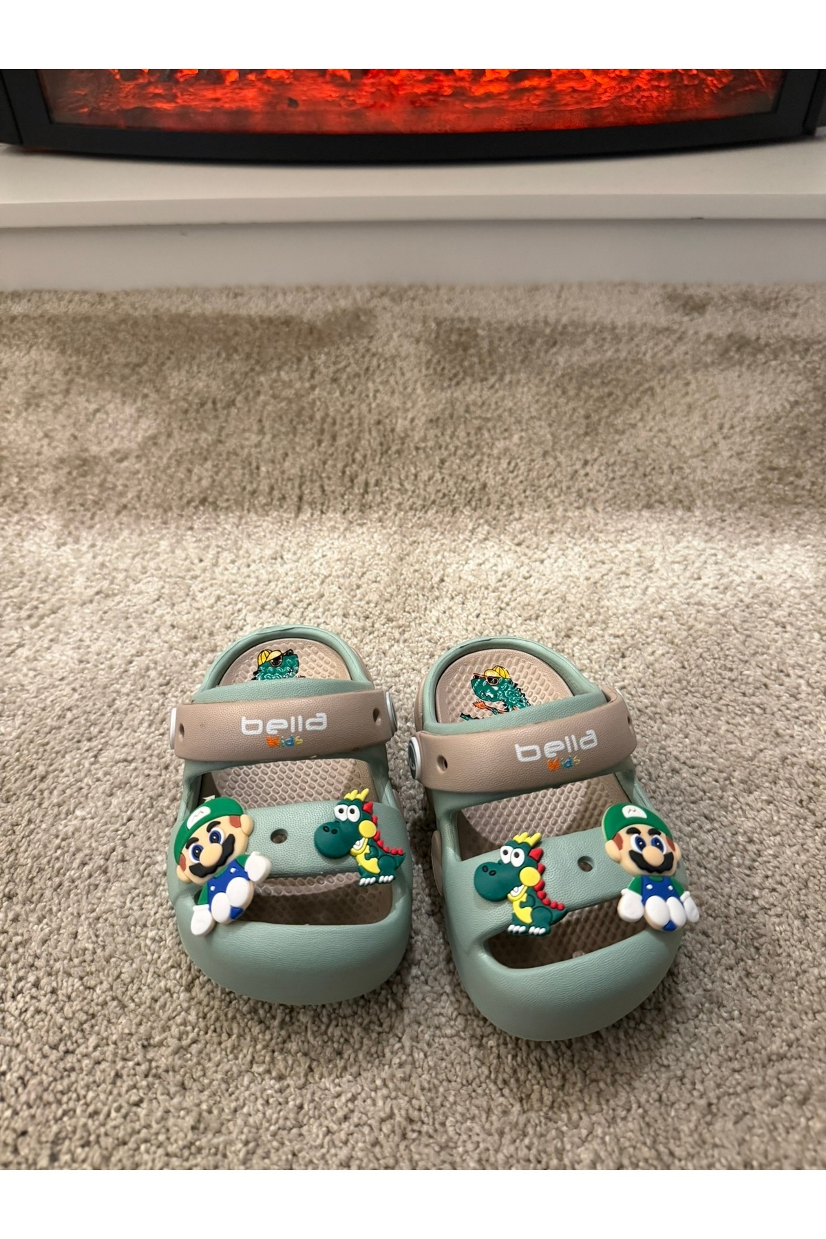 Akınal Bella Erkek Bebek Sandalet Terlik Ultra Yumuşak Esnek Kaymaz Taban Figürlü Yazlık Model fotoğrafı 2 (önizleme)