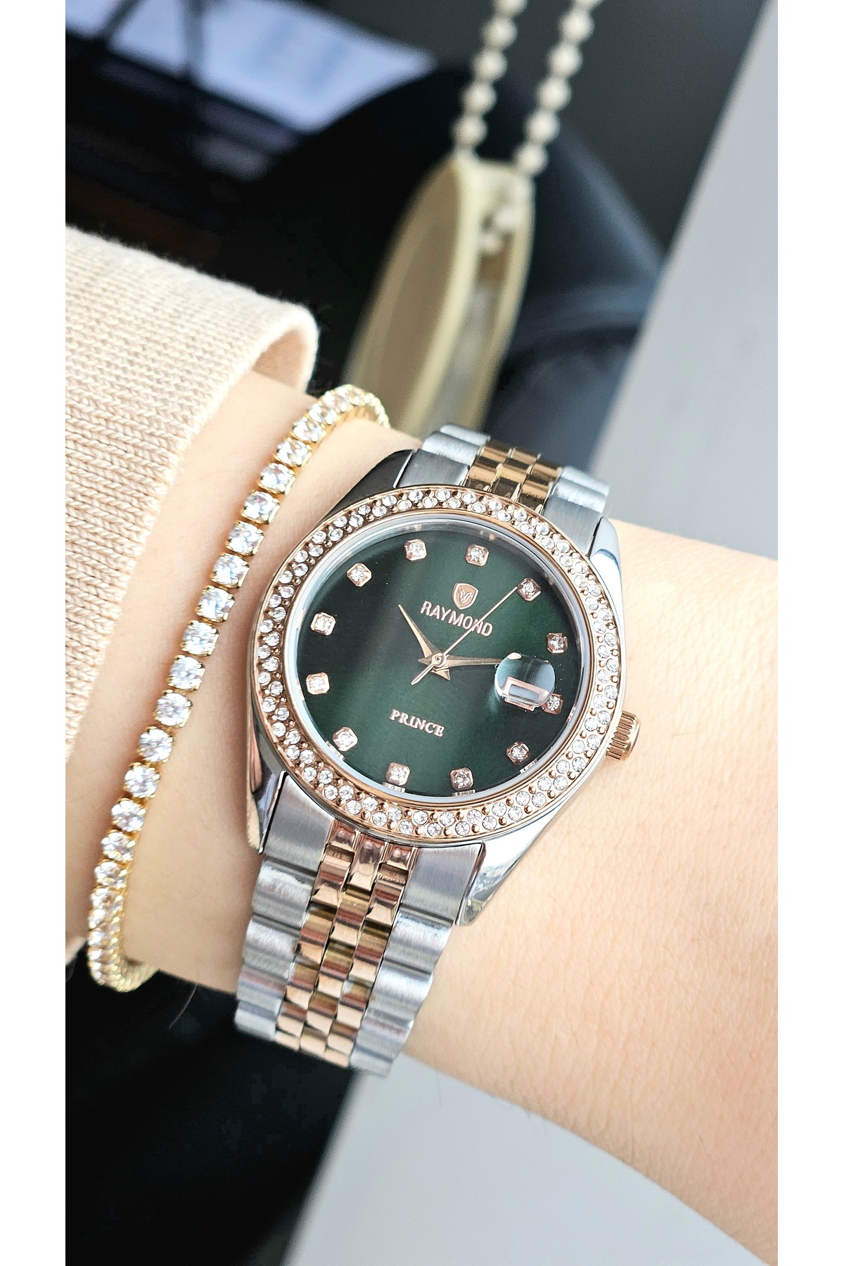 Jubilee Strap - Case and Strap Stainless Steel-Wristwatch with Nailing Stone