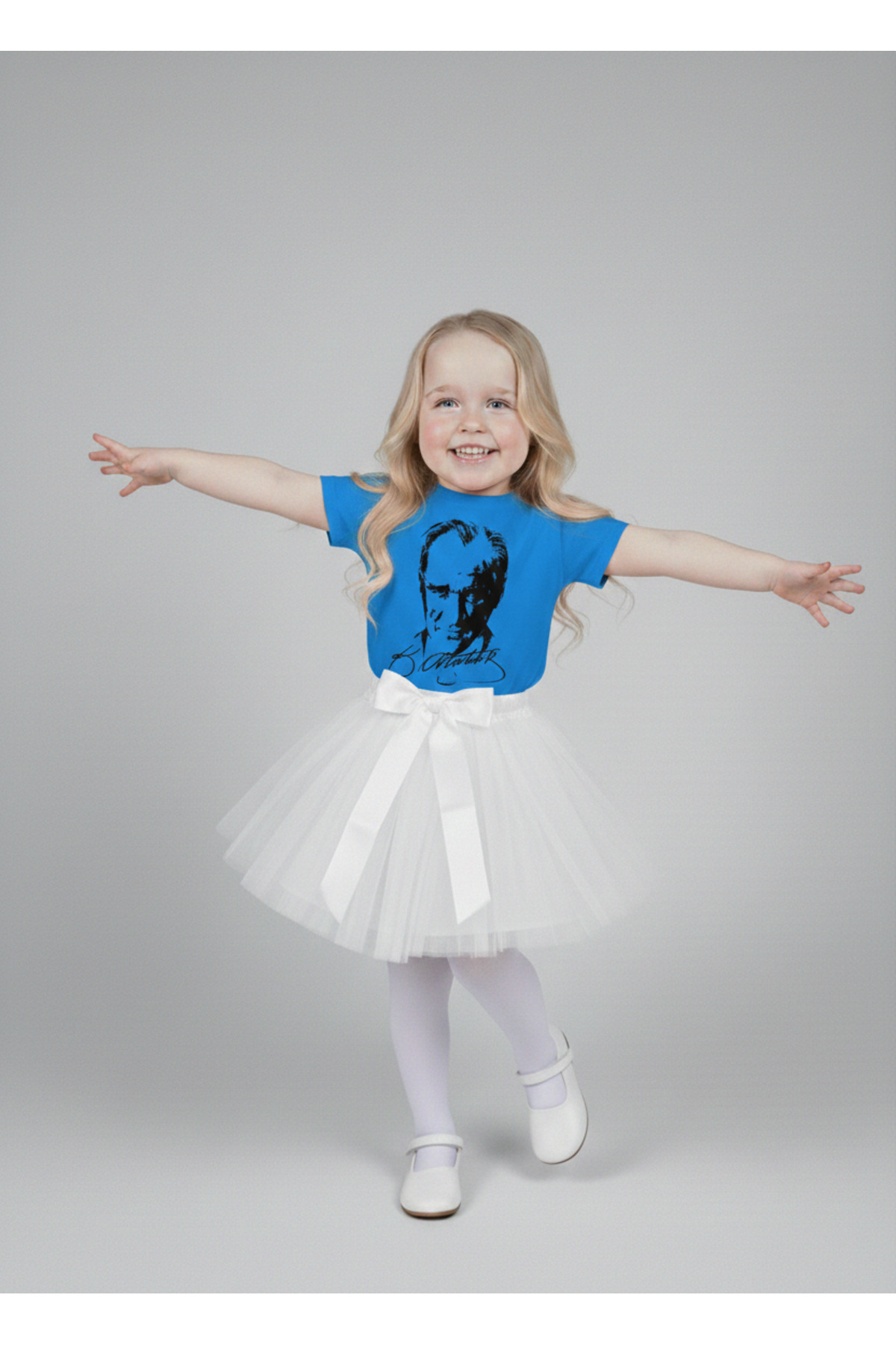 Girl April 23 October 29 Showwear Costume Short Sleeve Atatürk T-shirt White Tutu Skirt Set