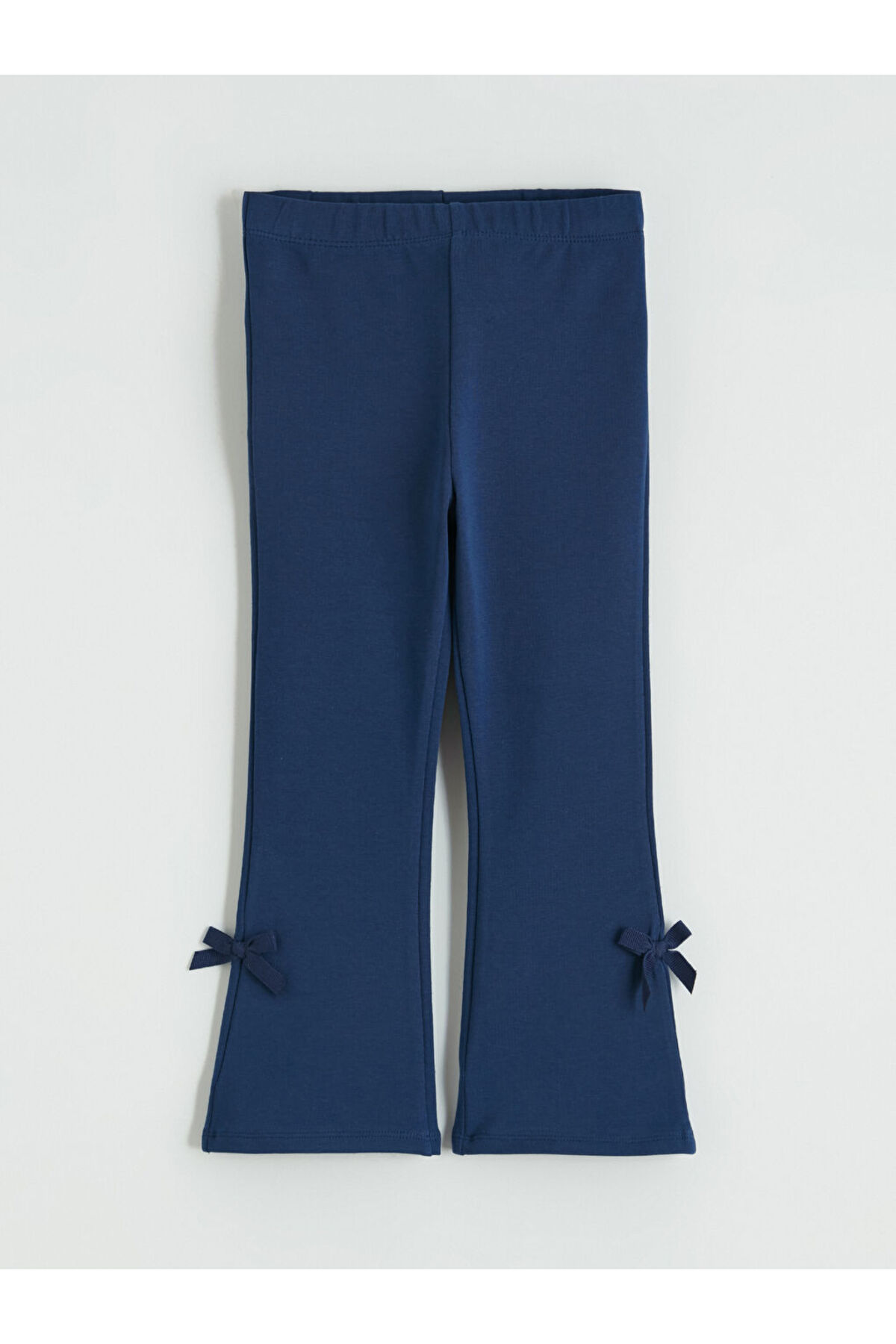 LC Waikiki Ekru Fiyonk Detaylı İspanyol Paça Kız Çocuk Tayt 2'li fotoğrafı 2 (önizleme)